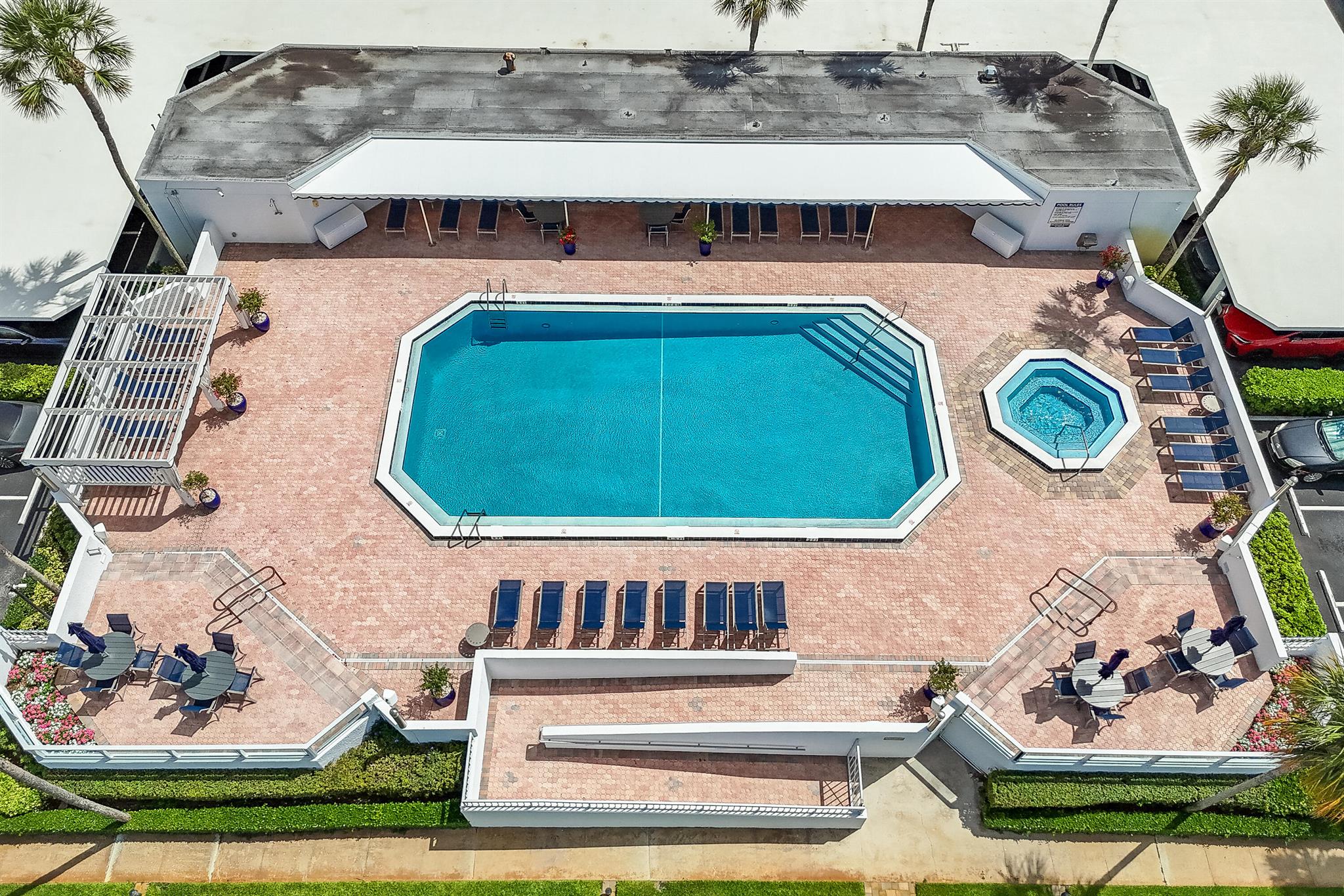 OLD PORT COVE TOWER WEST - Residential