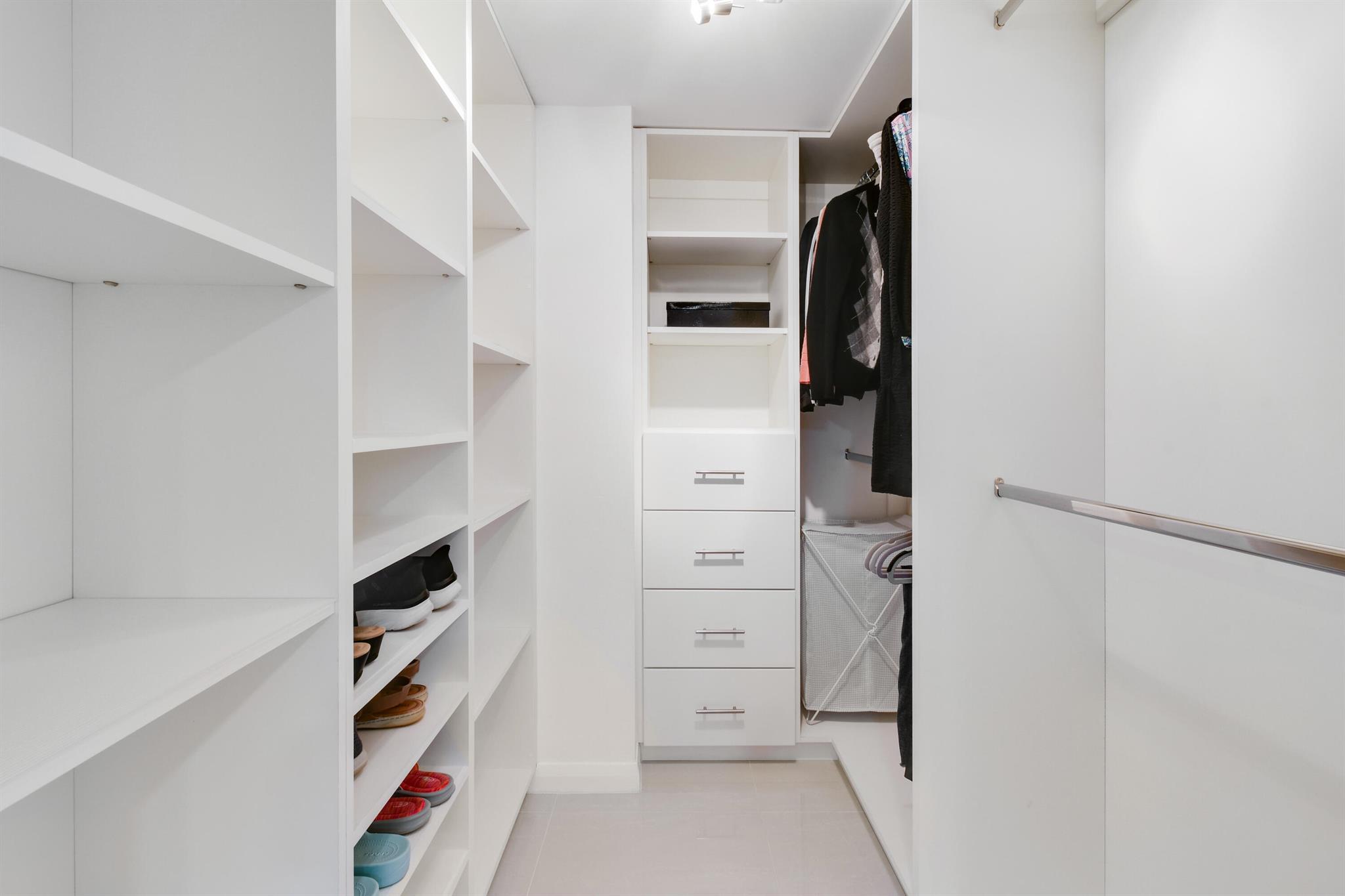 OLD PORT COVE TOWER WEST - Residential