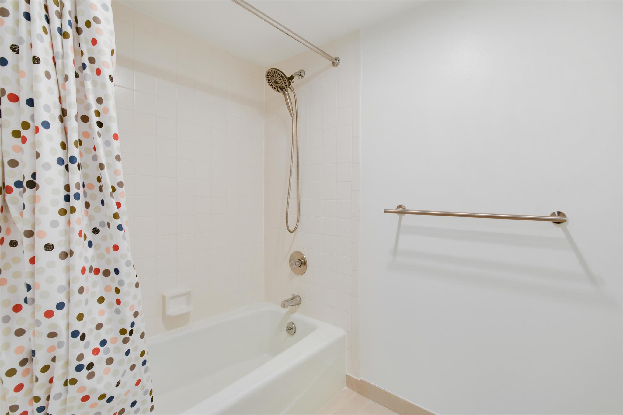 OLD PORT COVE TOWER WEST - Residential