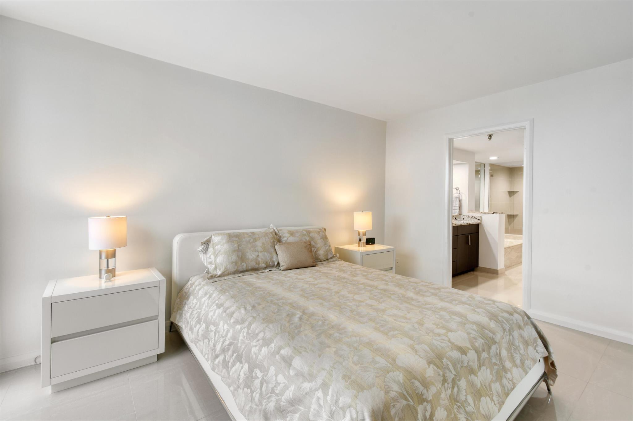 OLD PORT COVE TOWER WEST - Residential