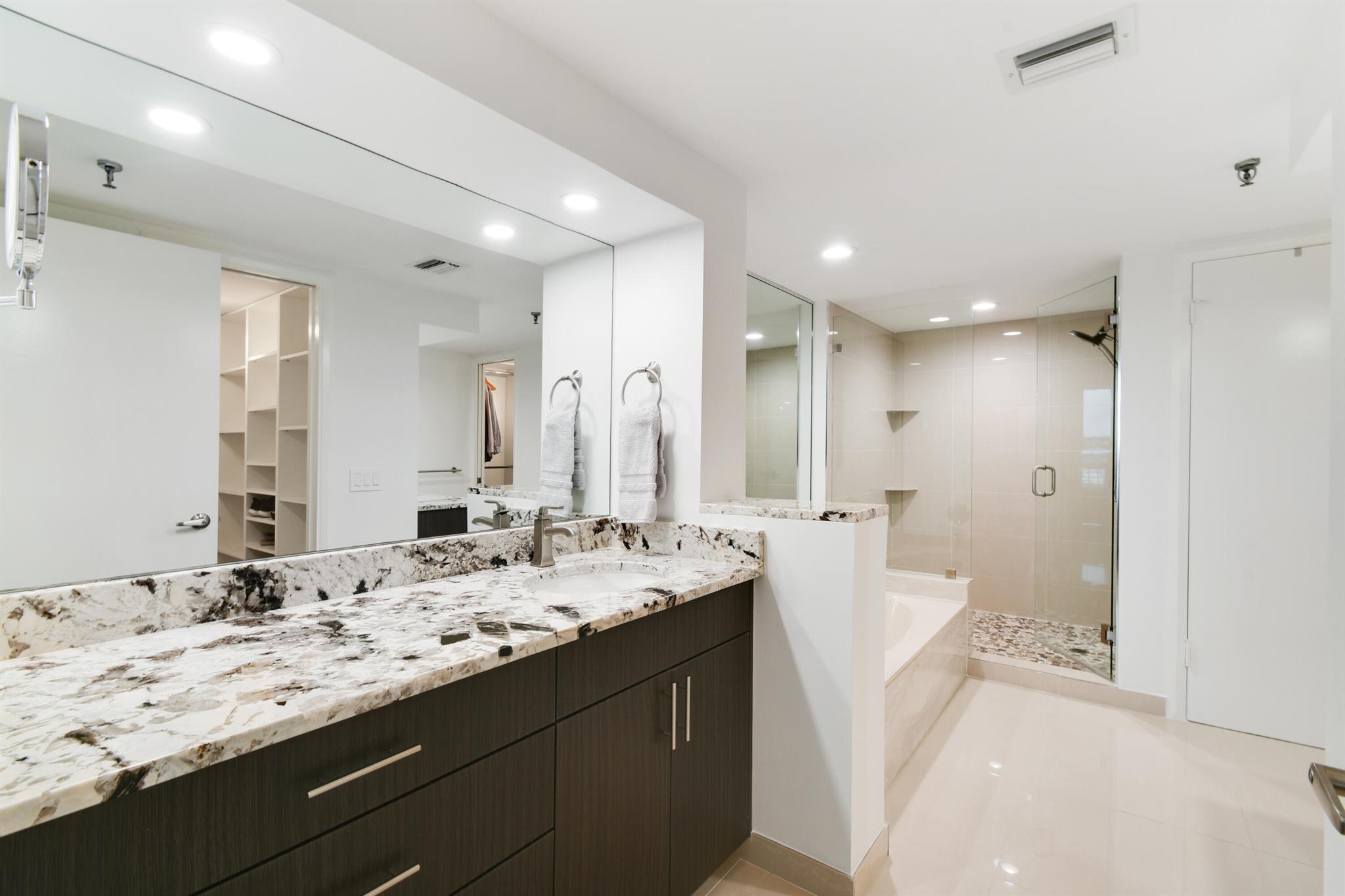 OLD PORT COVE TOWER WEST - Residential