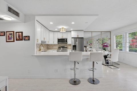 Tiny photo for 1025 Ventnor #H, Deerfield Beach, FL 33442 (MLS # B26020178)