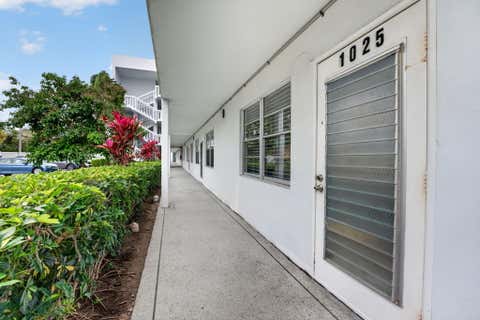 Tiny photo for 1025 Ventnor #H, Deerfield Beach, FL 33442 (MLS # B26020178)