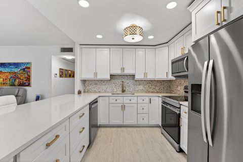 Tiny photo for 1025 Ventnor #H, Deerfield Beach, FL 33442 (MLS # B26020178)