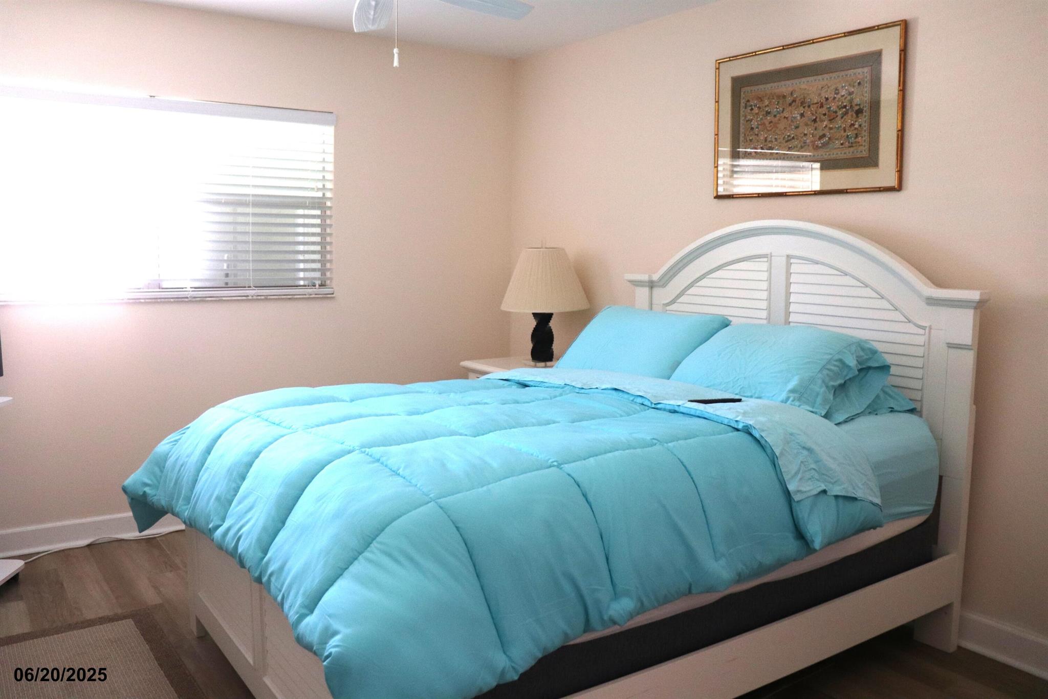 KINGS POINT SAXONY CONDOS - Residential