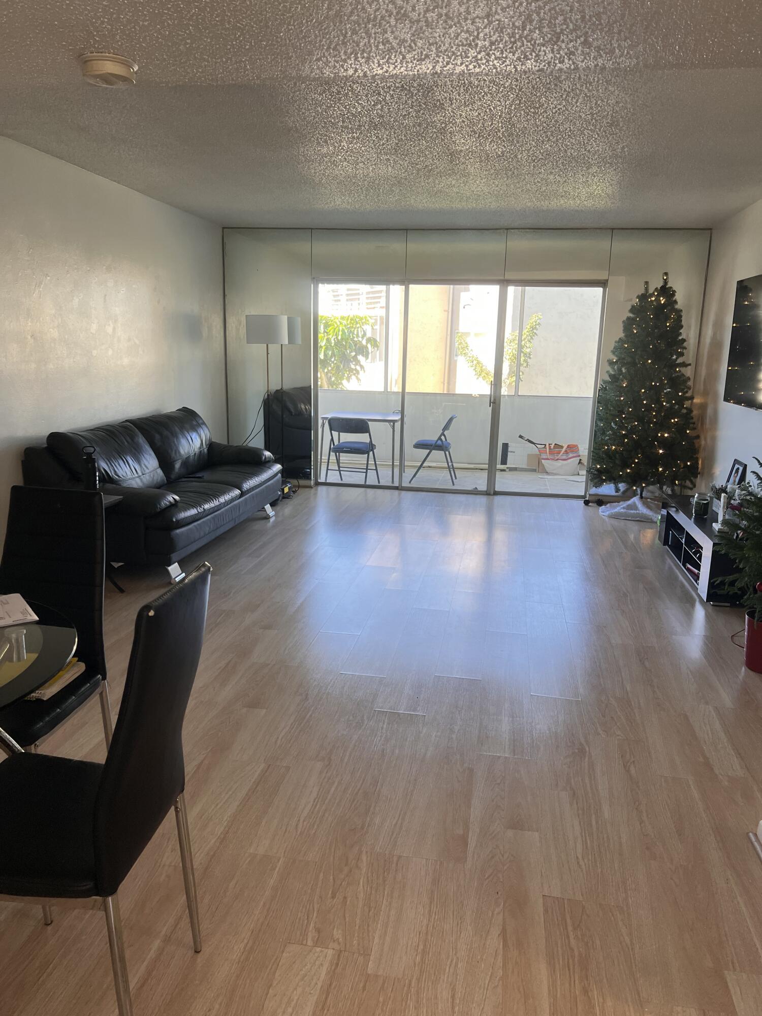 LAKESIDE VILLAGE CONDO 9 - Residential