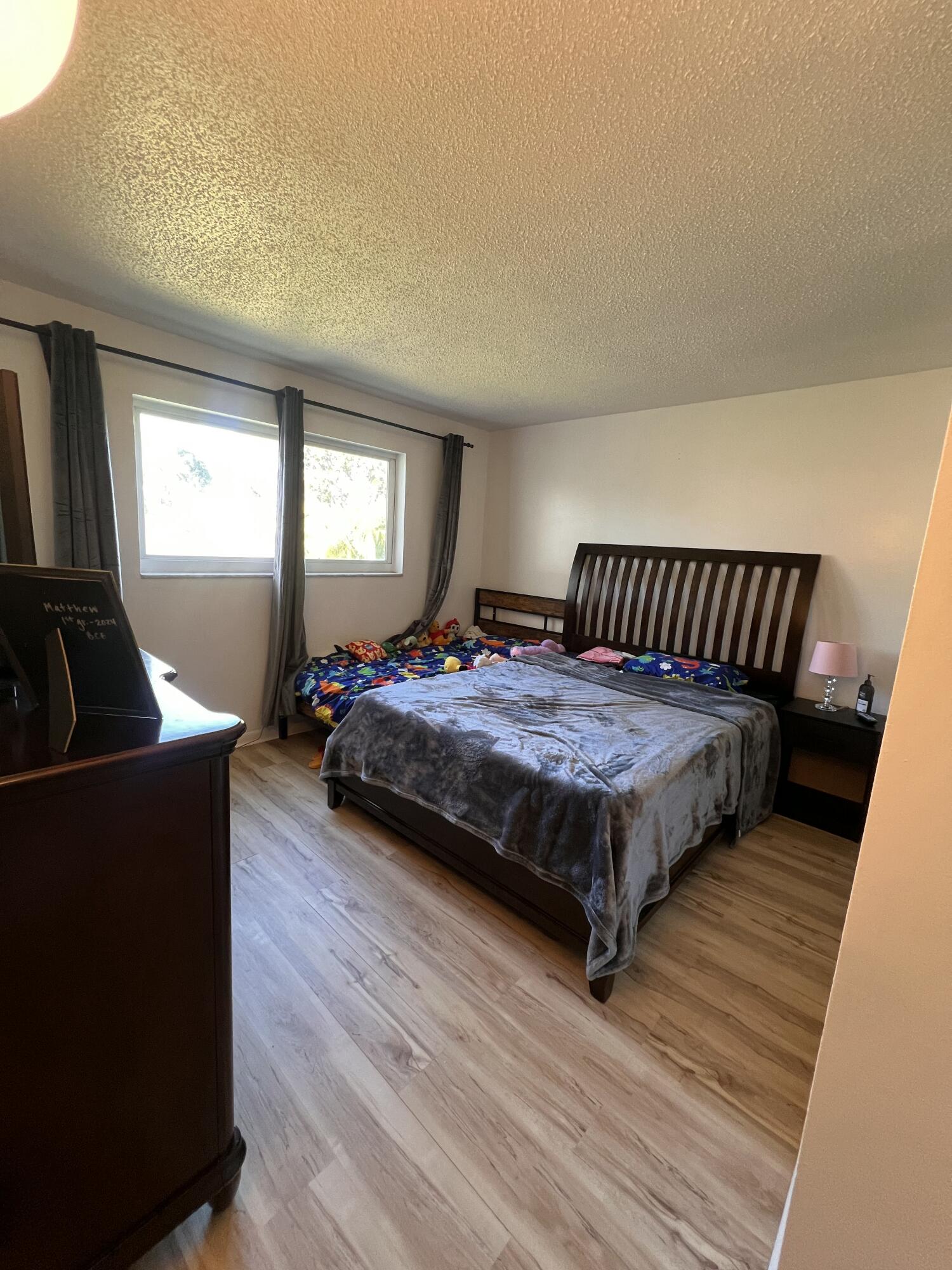 LAKESIDE VILLAGE CONDO 9 - Residential