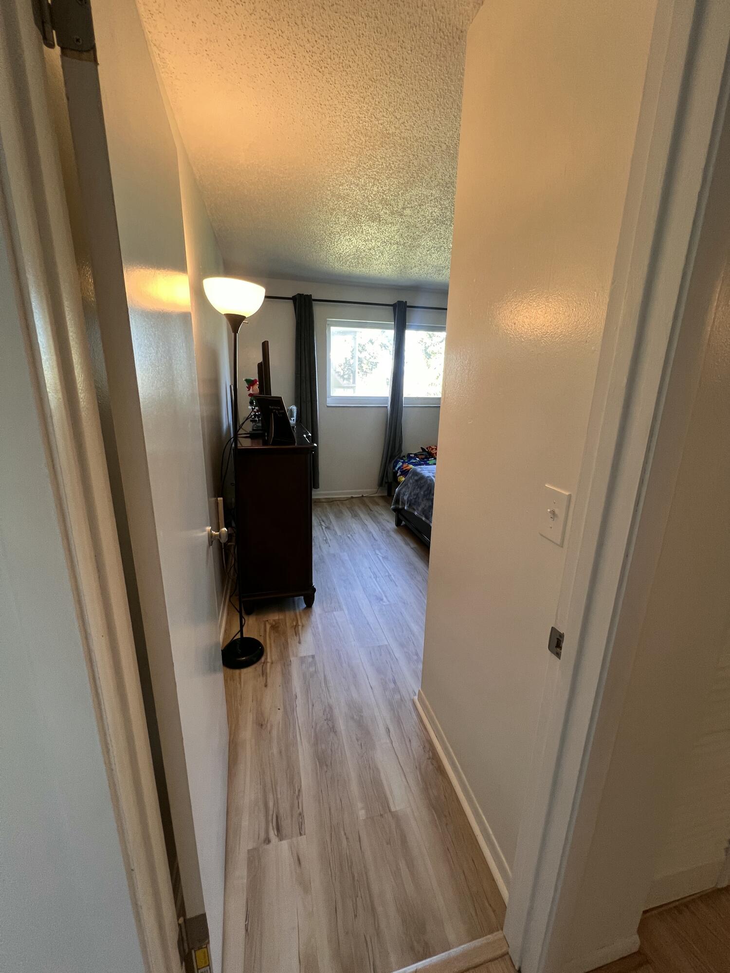 LAKESIDE VILLAGE CONDO 9 - Residential