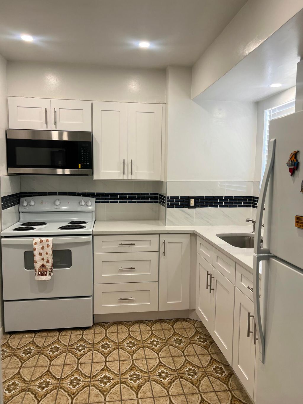Photo of 719 Lori Drive #203, Palm Springs, FL 33461 (MLS # B26032475)