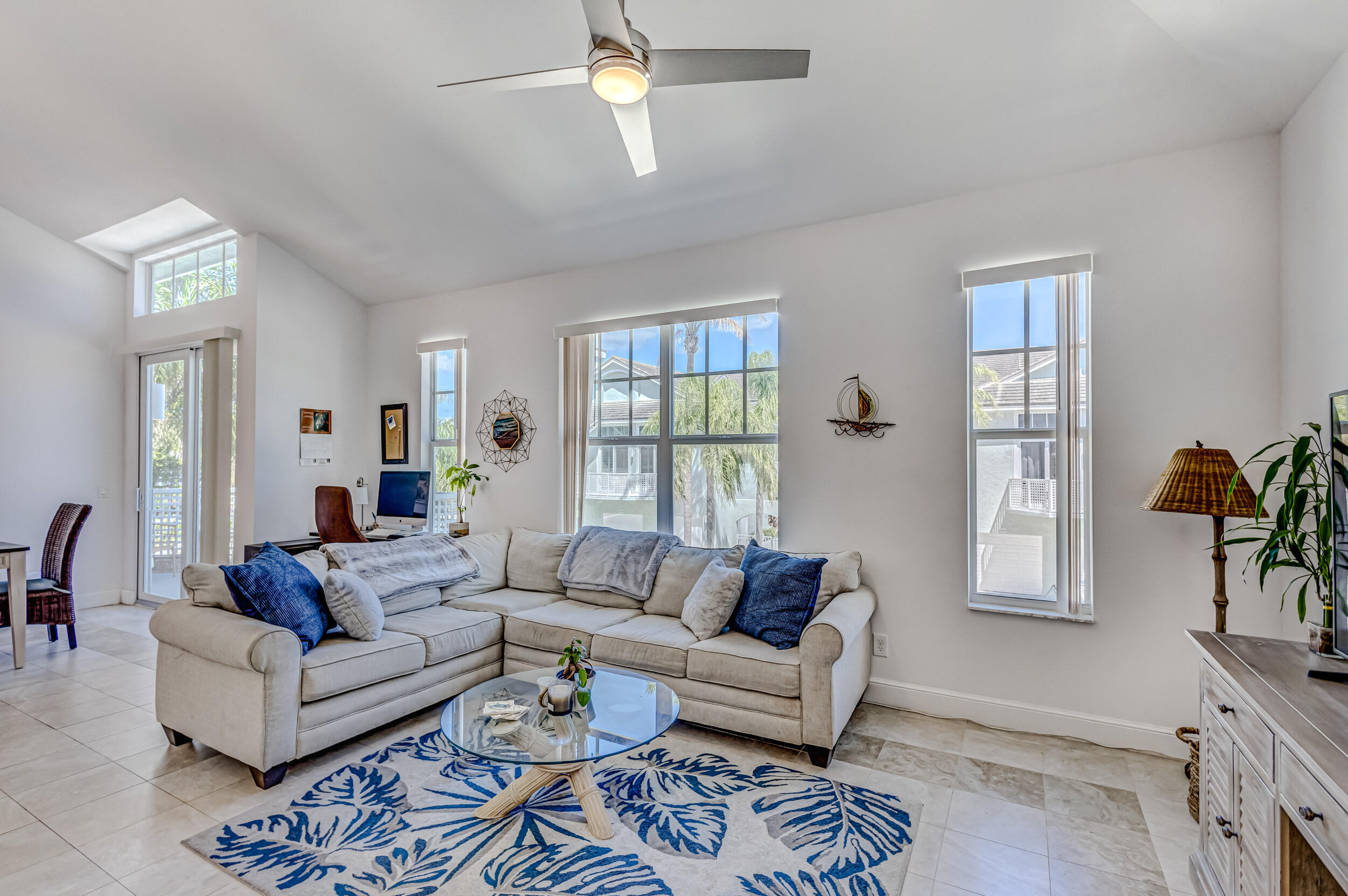 SEA COLONY CONDO - Residential Lease