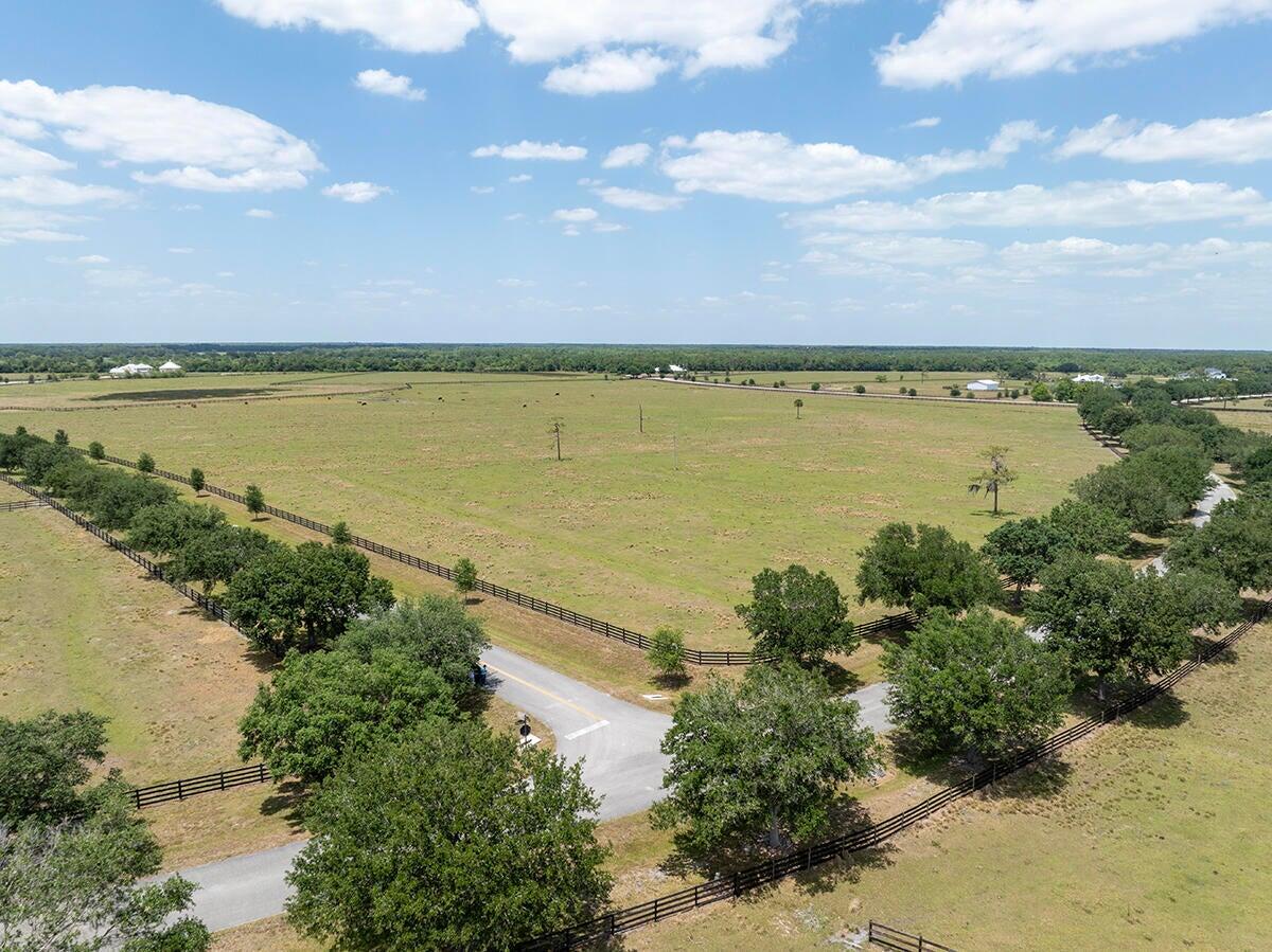 MARTIN COUNTY RANCH COMMUNITY - Land