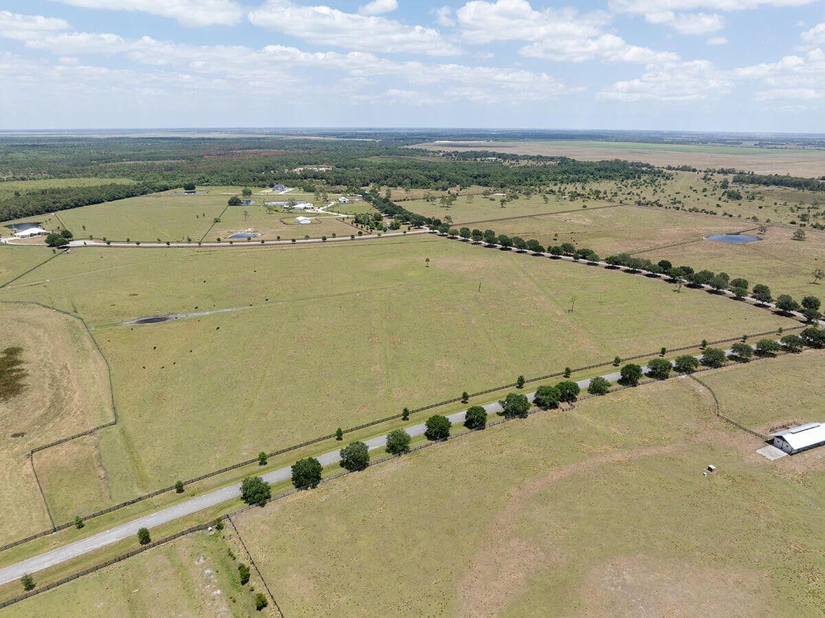 MARTIN COUNTY RANCH COMMUNITY - Land