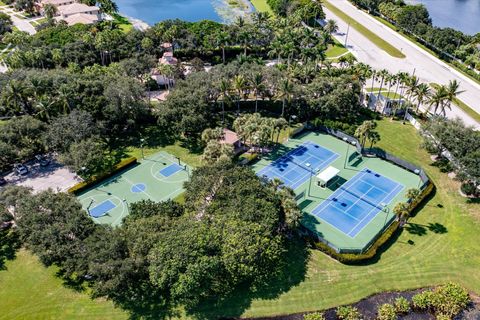 A home in Lake Worth