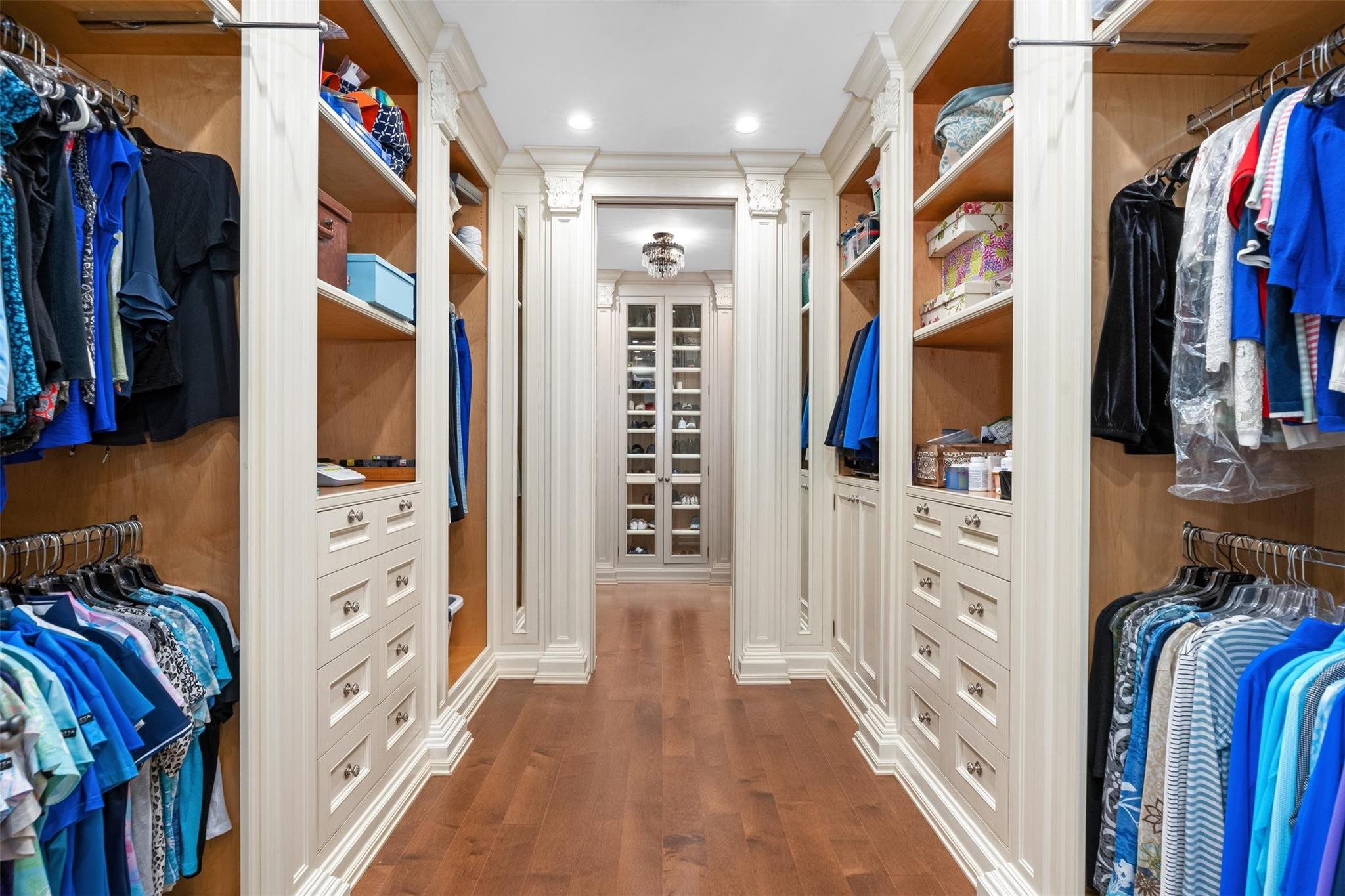 DEL LAGO ISLE - Residential