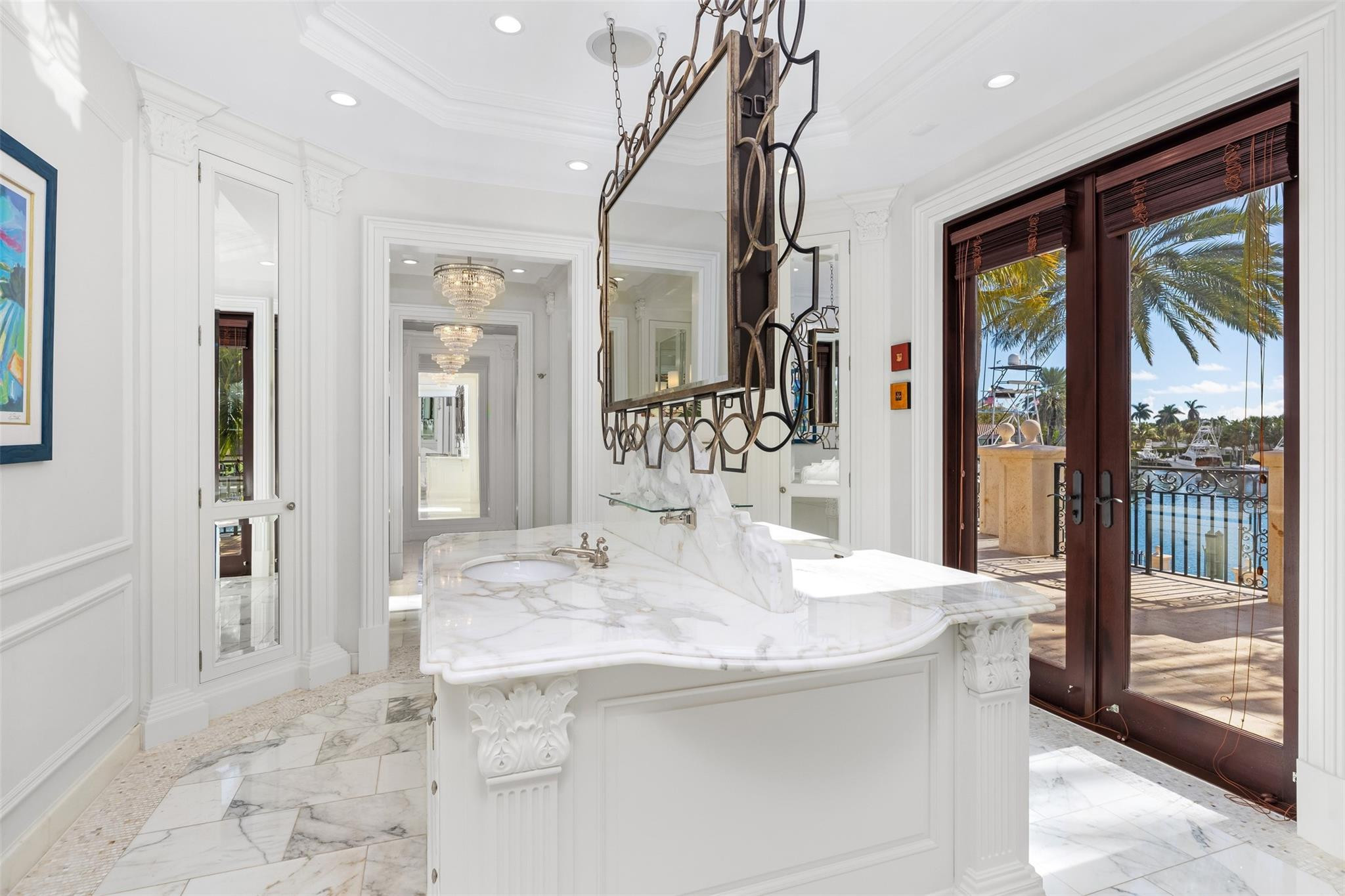DEL LAGO ISLE - Residential