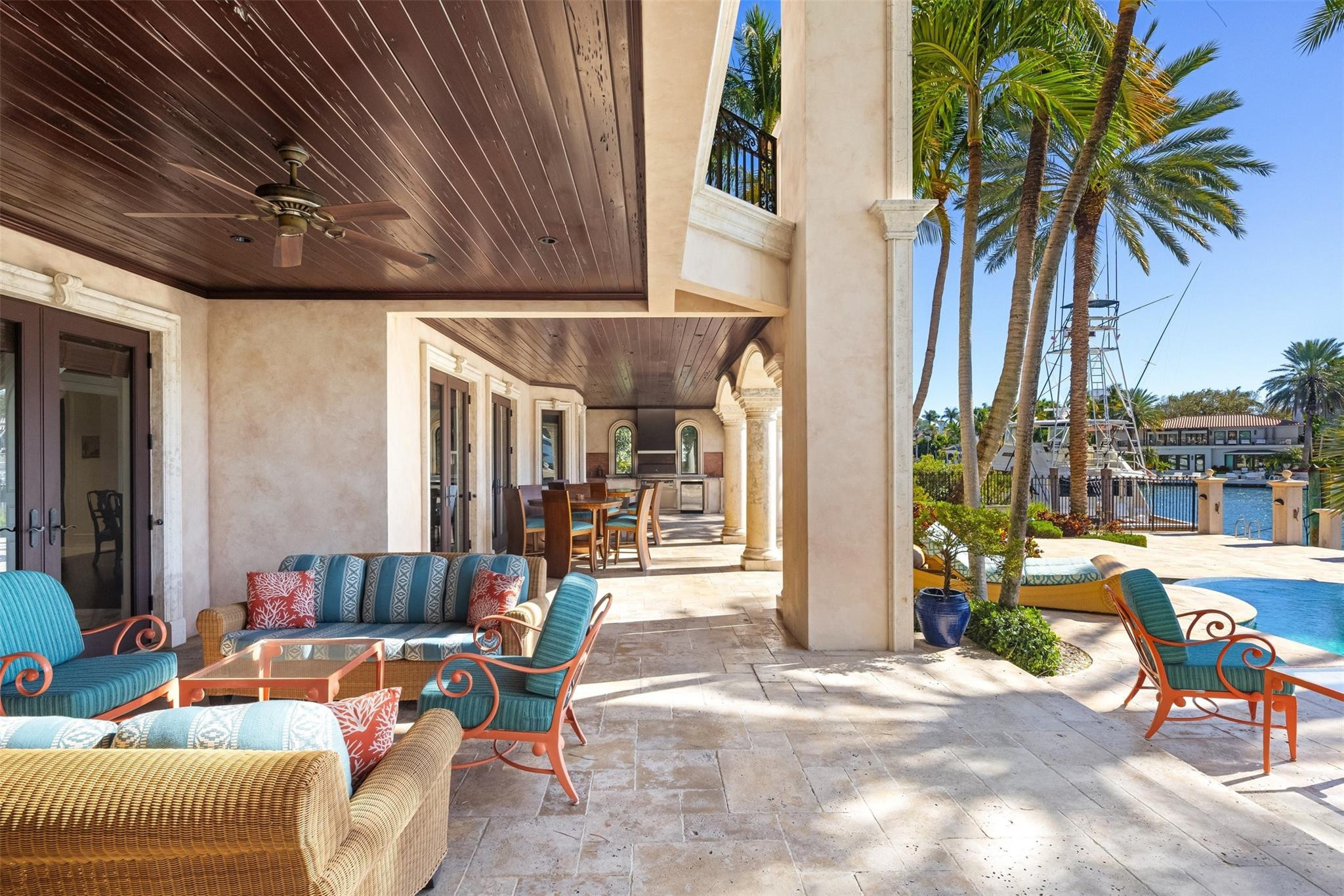 DEL LAGO ISLE - Residential