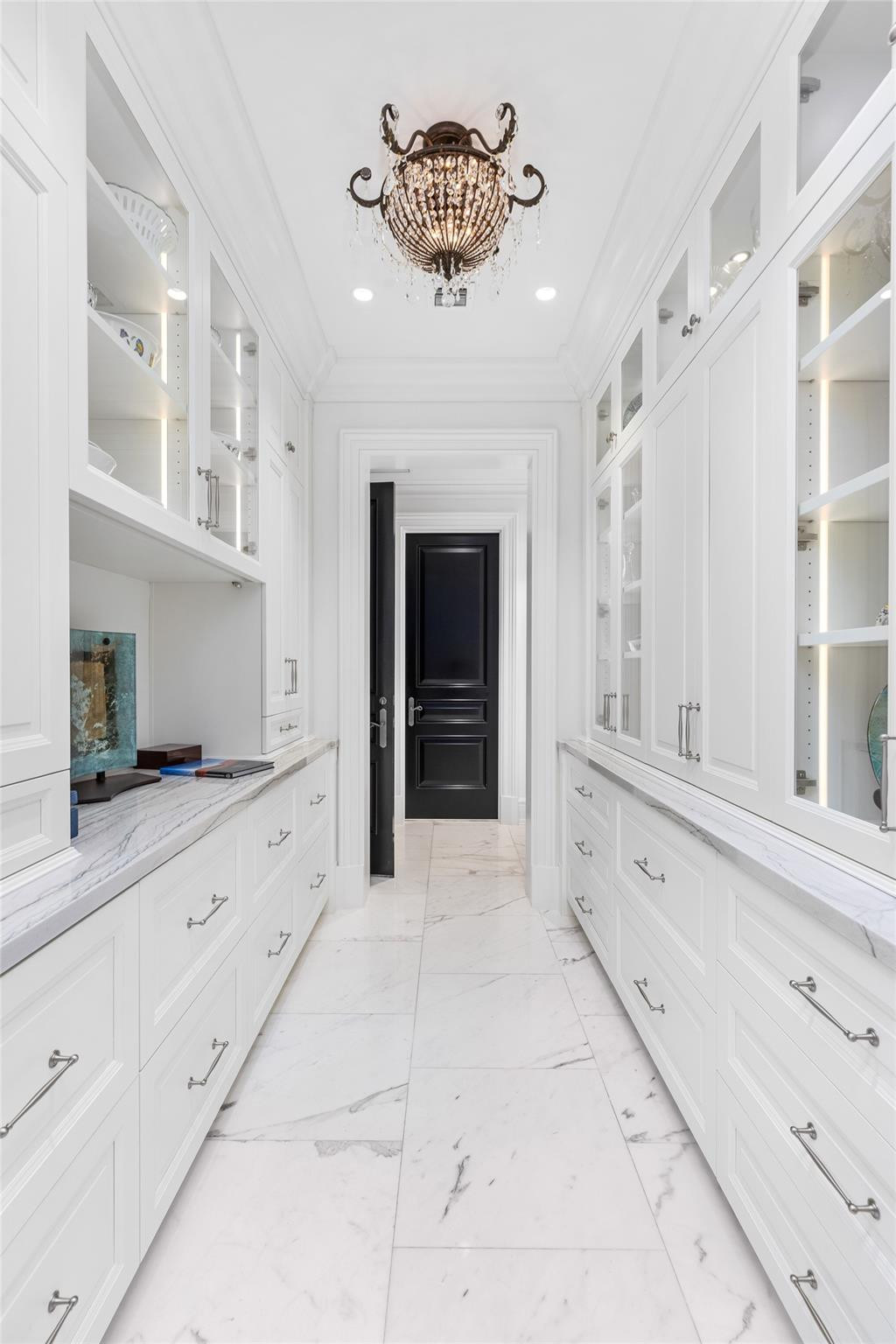 DEL LAGO ISLE - Residential