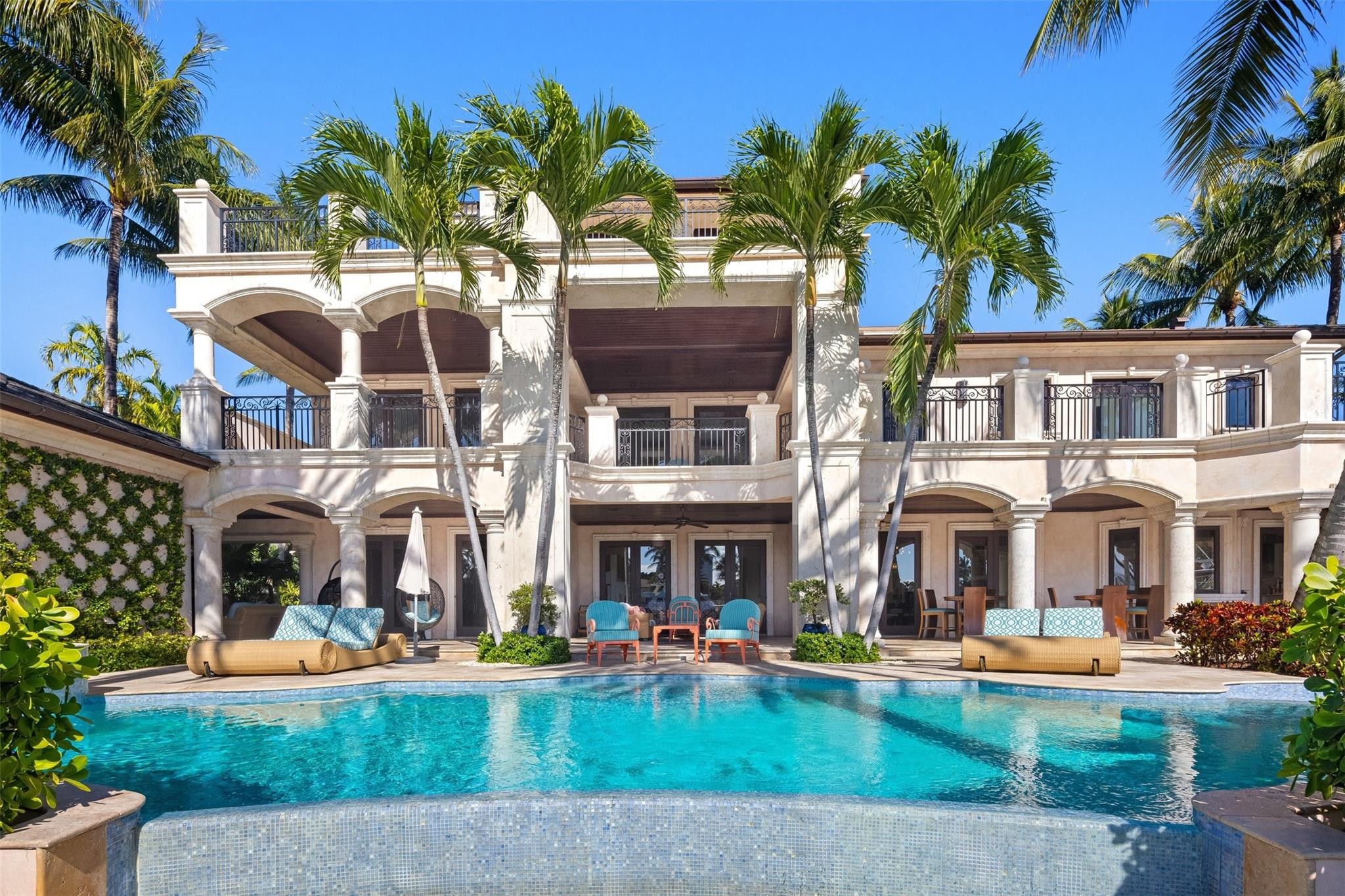 DEL LAGO ISLE - Residential