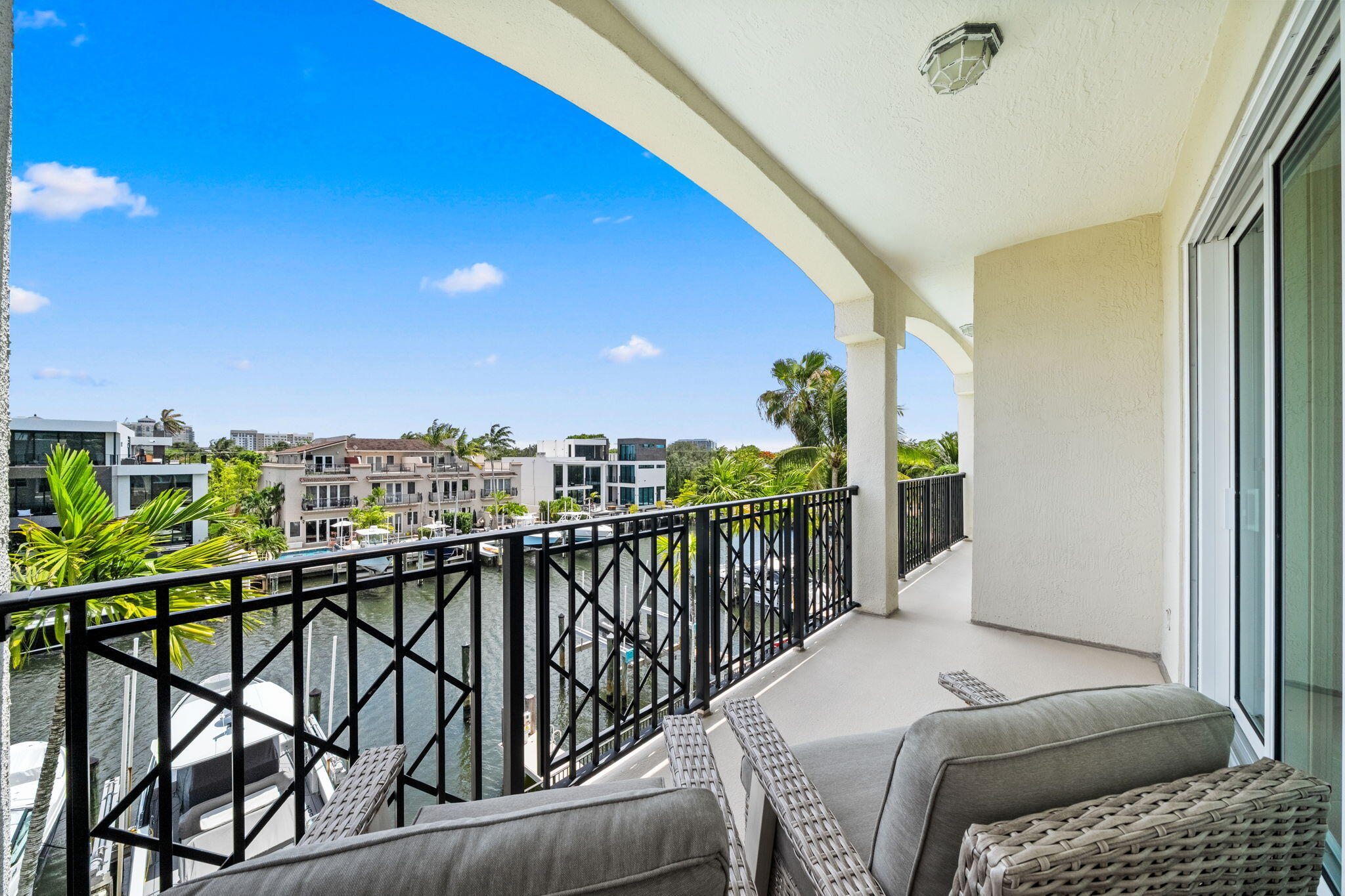 Rio Villas of Coral Ridge - Residential