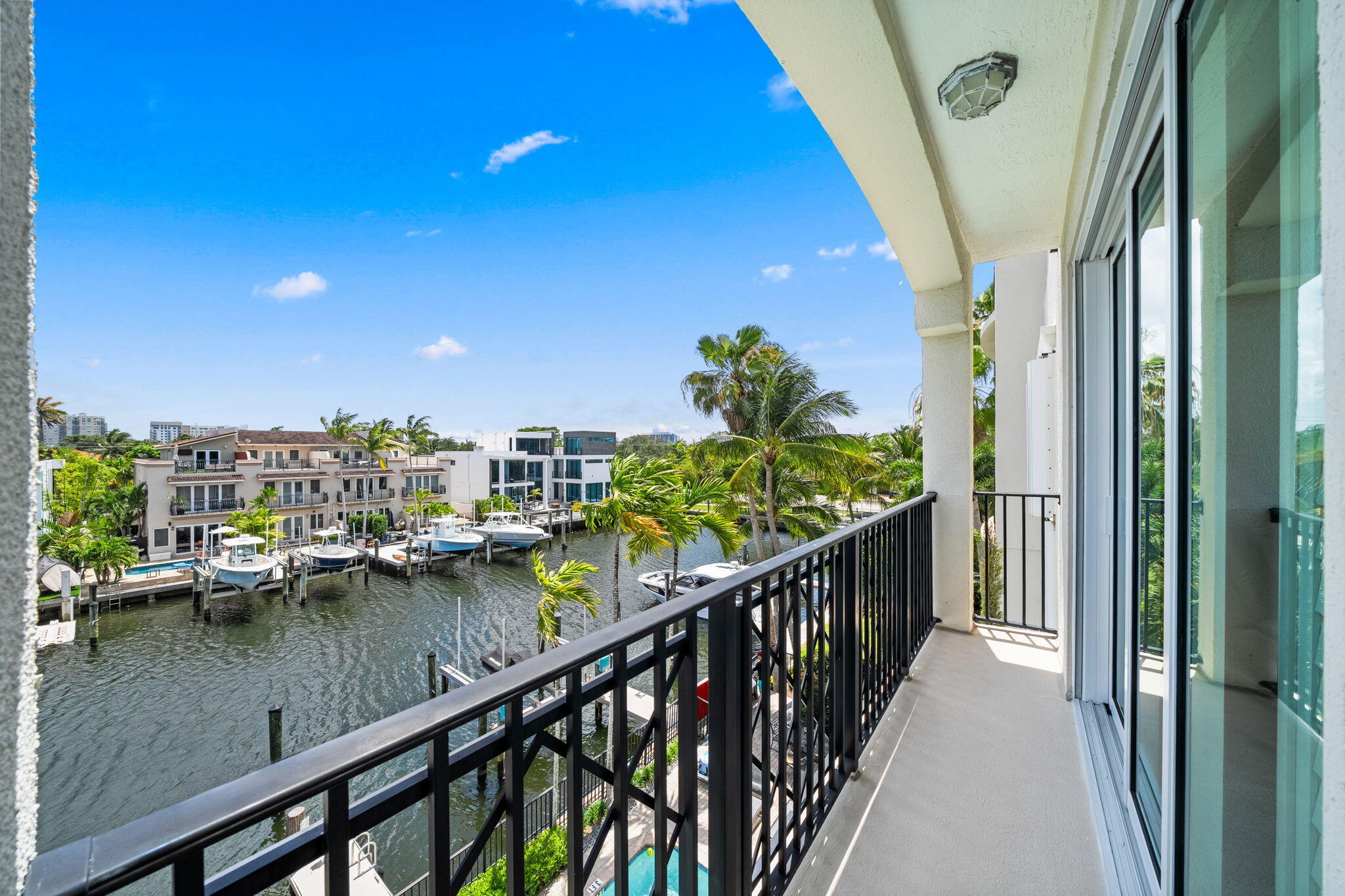 Rio Villas of Coral Ridge - Residential