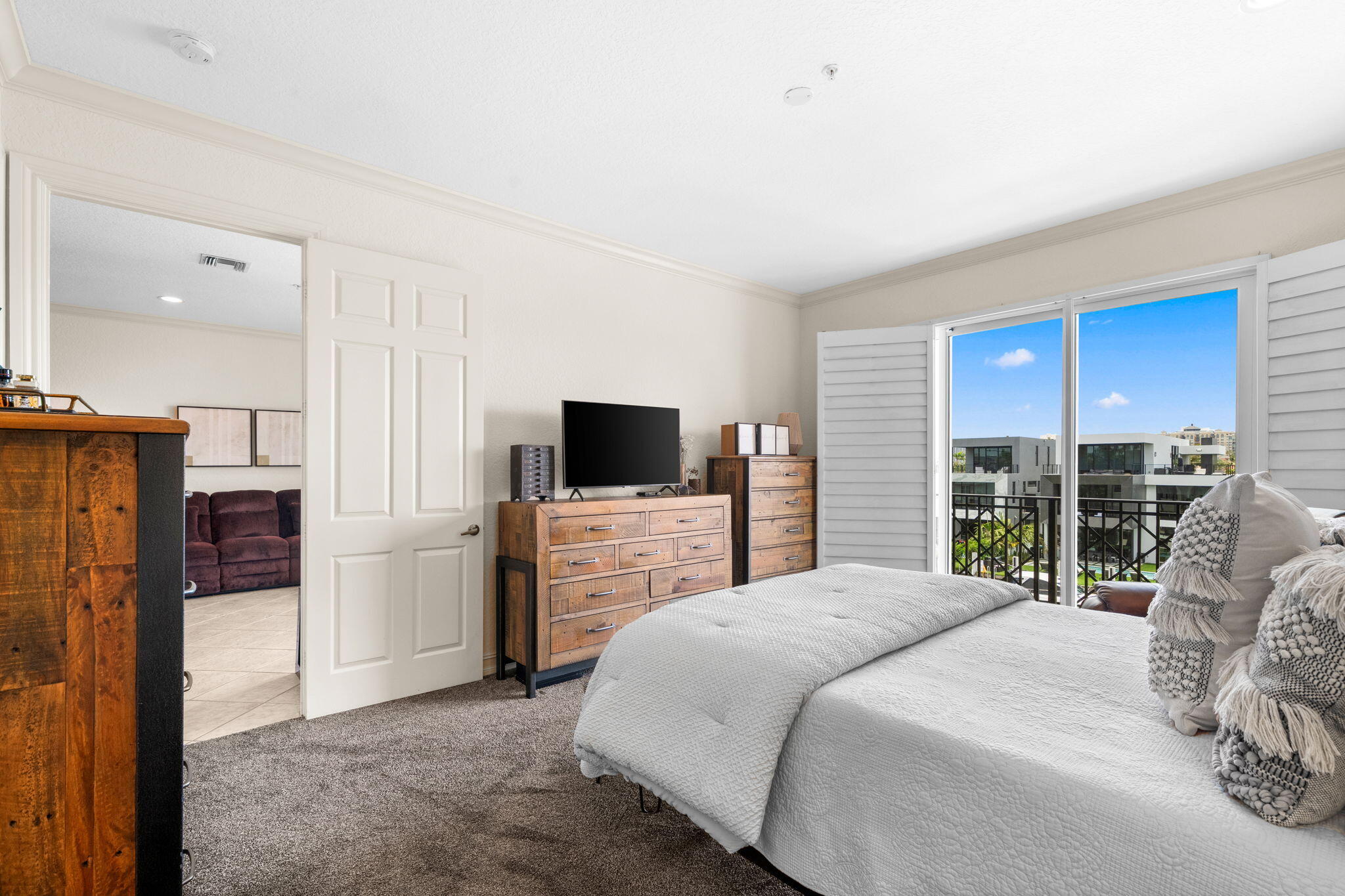 Rio Villas of Coral Ridge - Residential