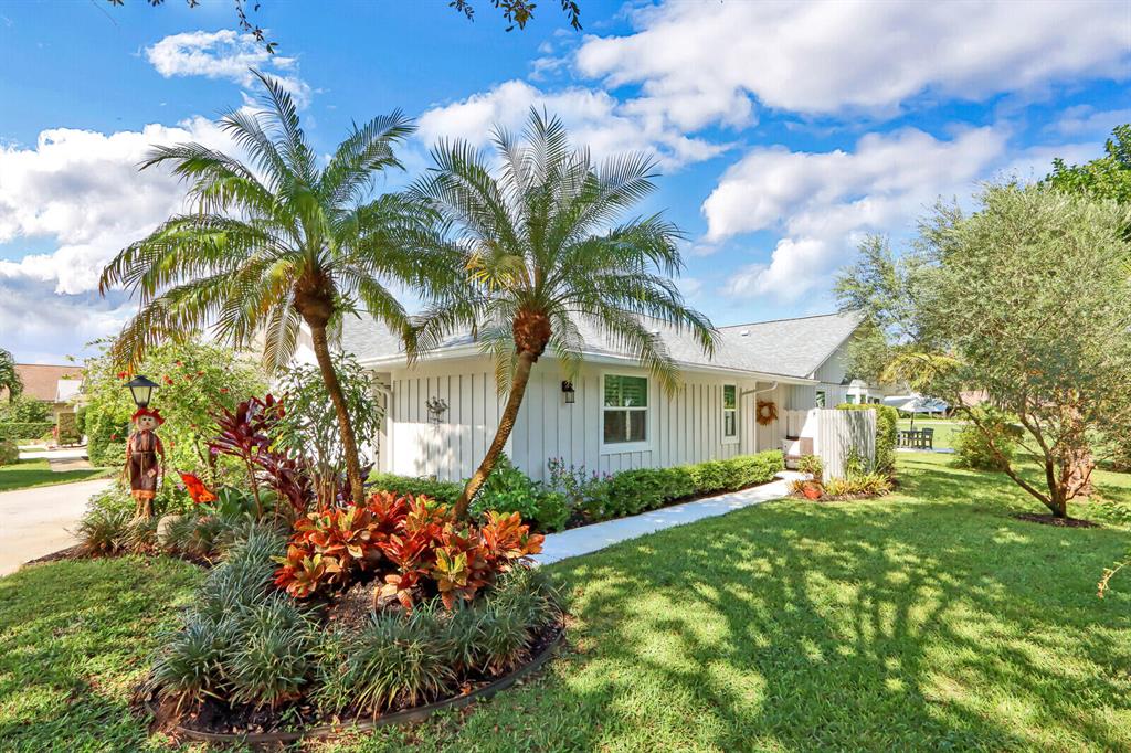 EAGLEWOOD P.U.D. A REPLAT OF A PORTION OF - Residential