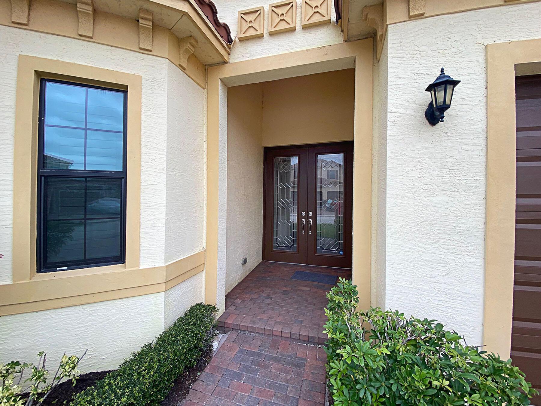 VEROLAGO PHASE 4 - Residential