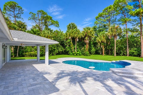 Tiny photo for 16873 62ND Road N, The Acreage, FL 33470 (MLS # B26090719)