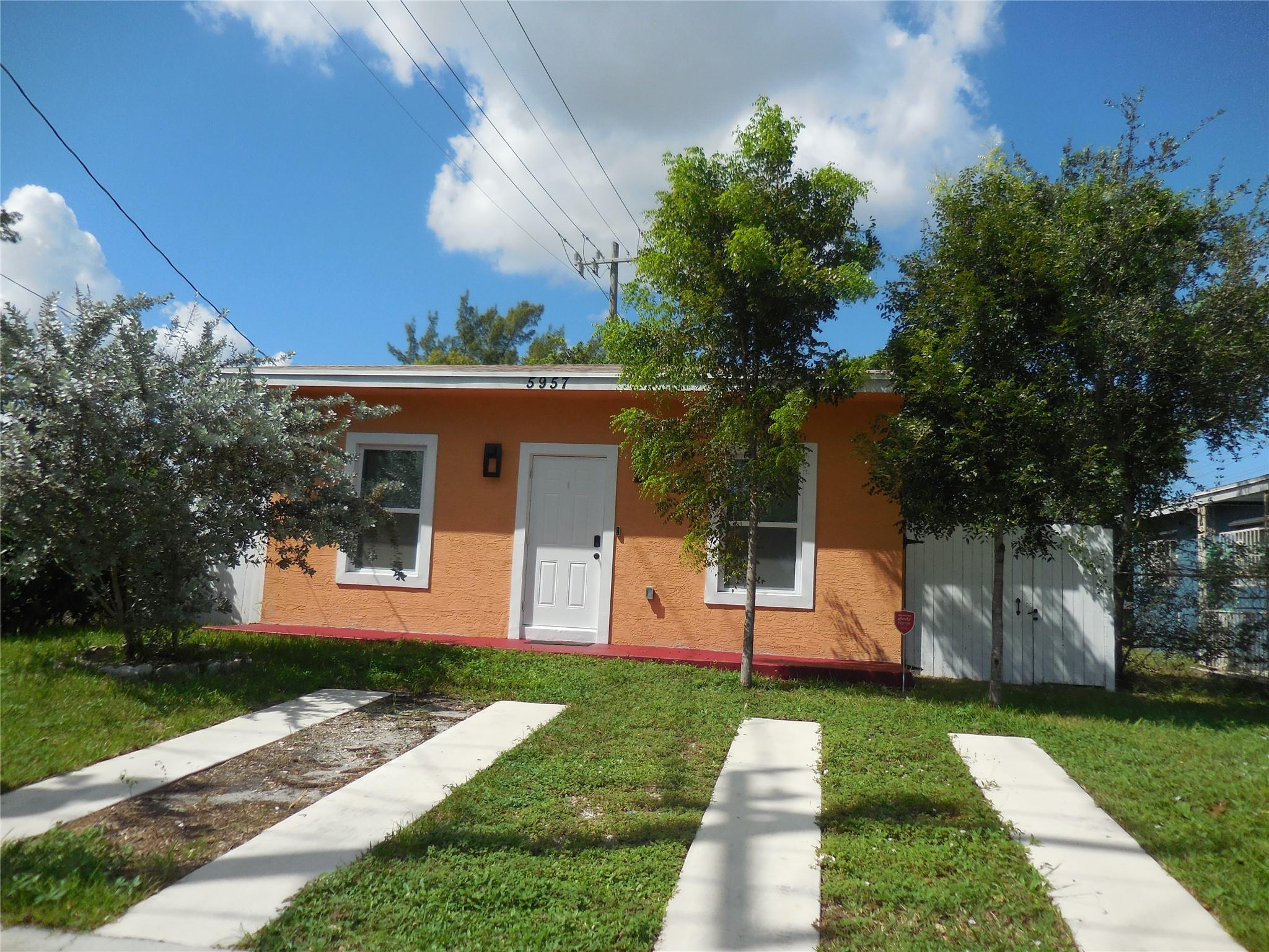 Knowles Court Add - Residential