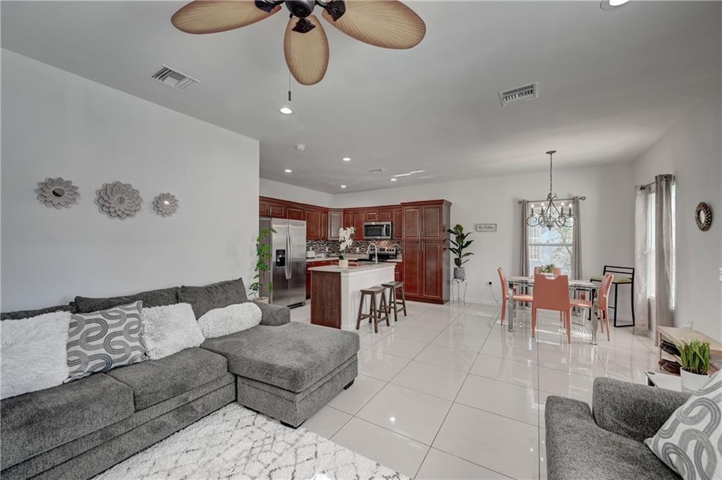 Knowles Court Add - Residential