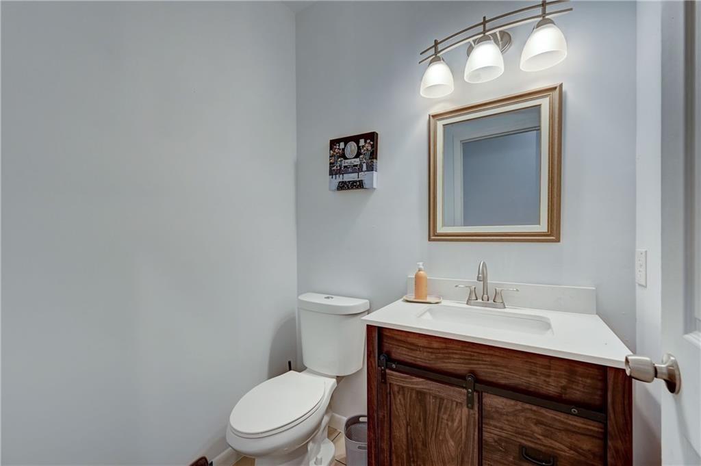 Knowles Court Add - Residential
