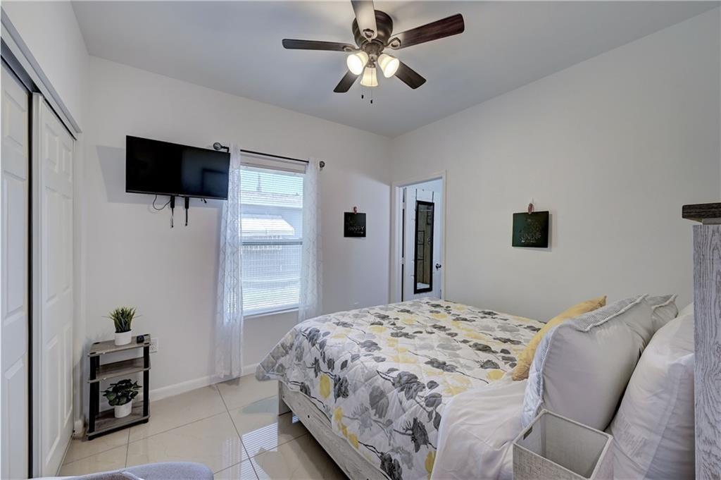 Knowles Court Add - Residential