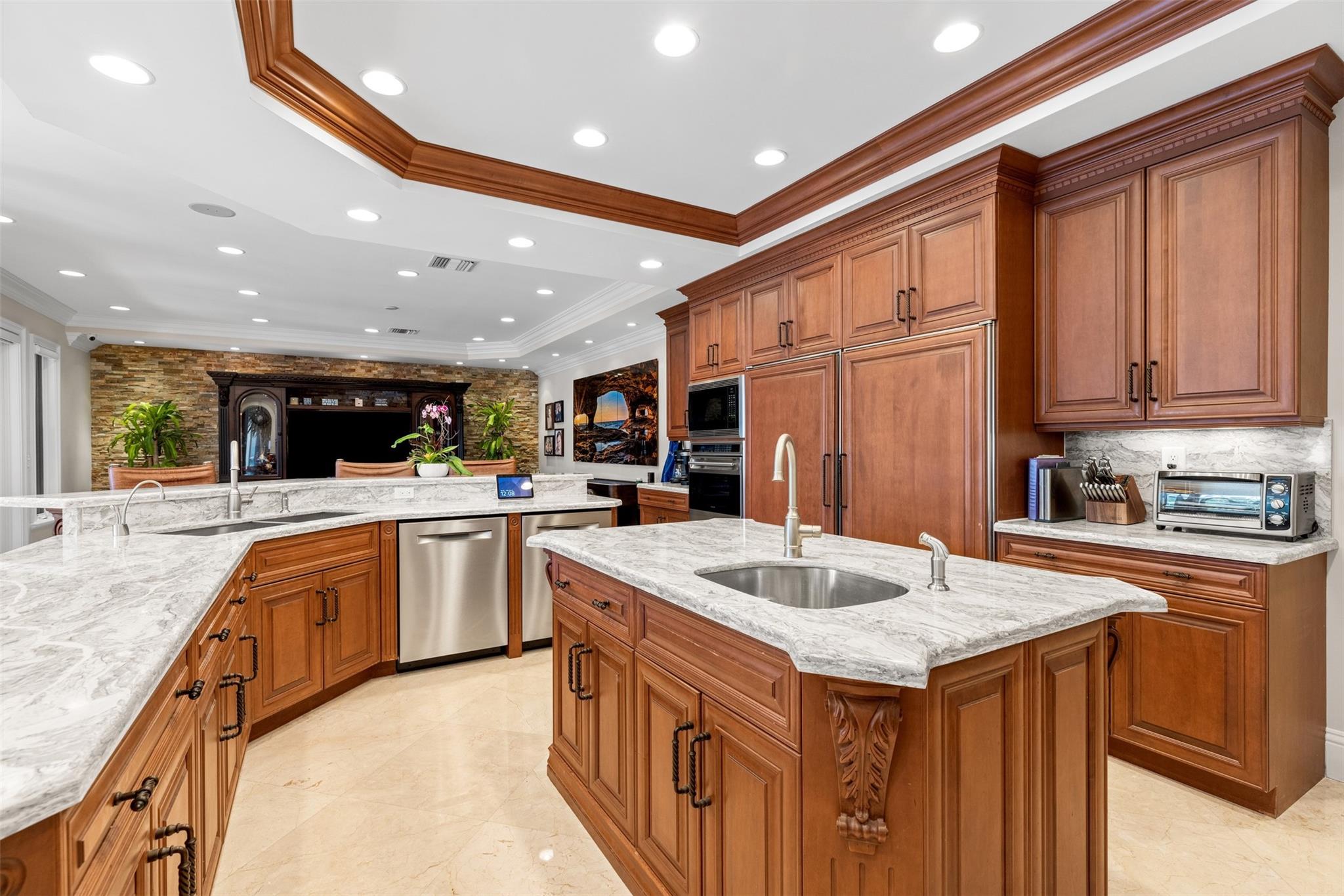 LAUDERDALE ISLE AMEN PLAT - Residential