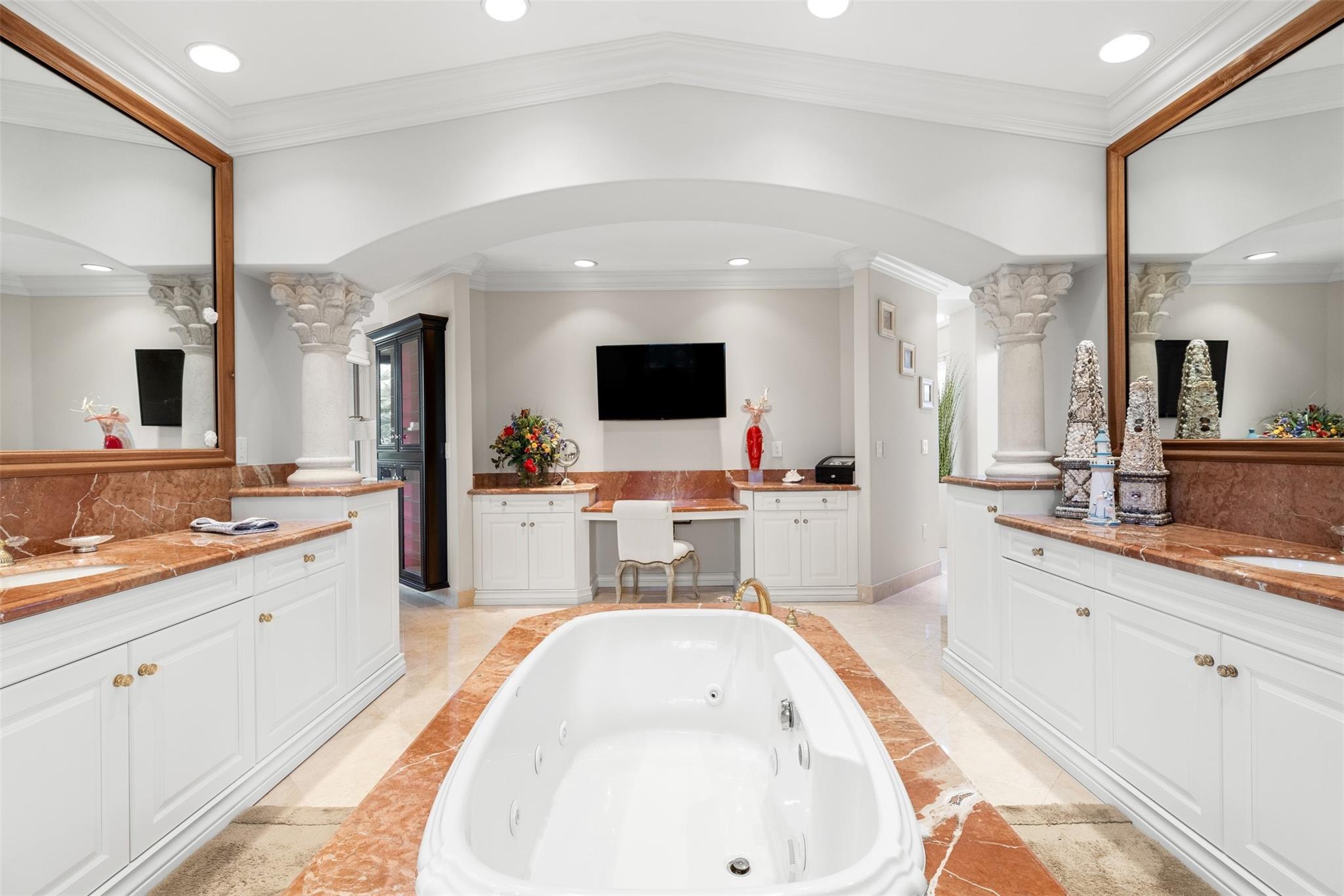 LAUDERDALE ISLE AMEN PLAT - Residential