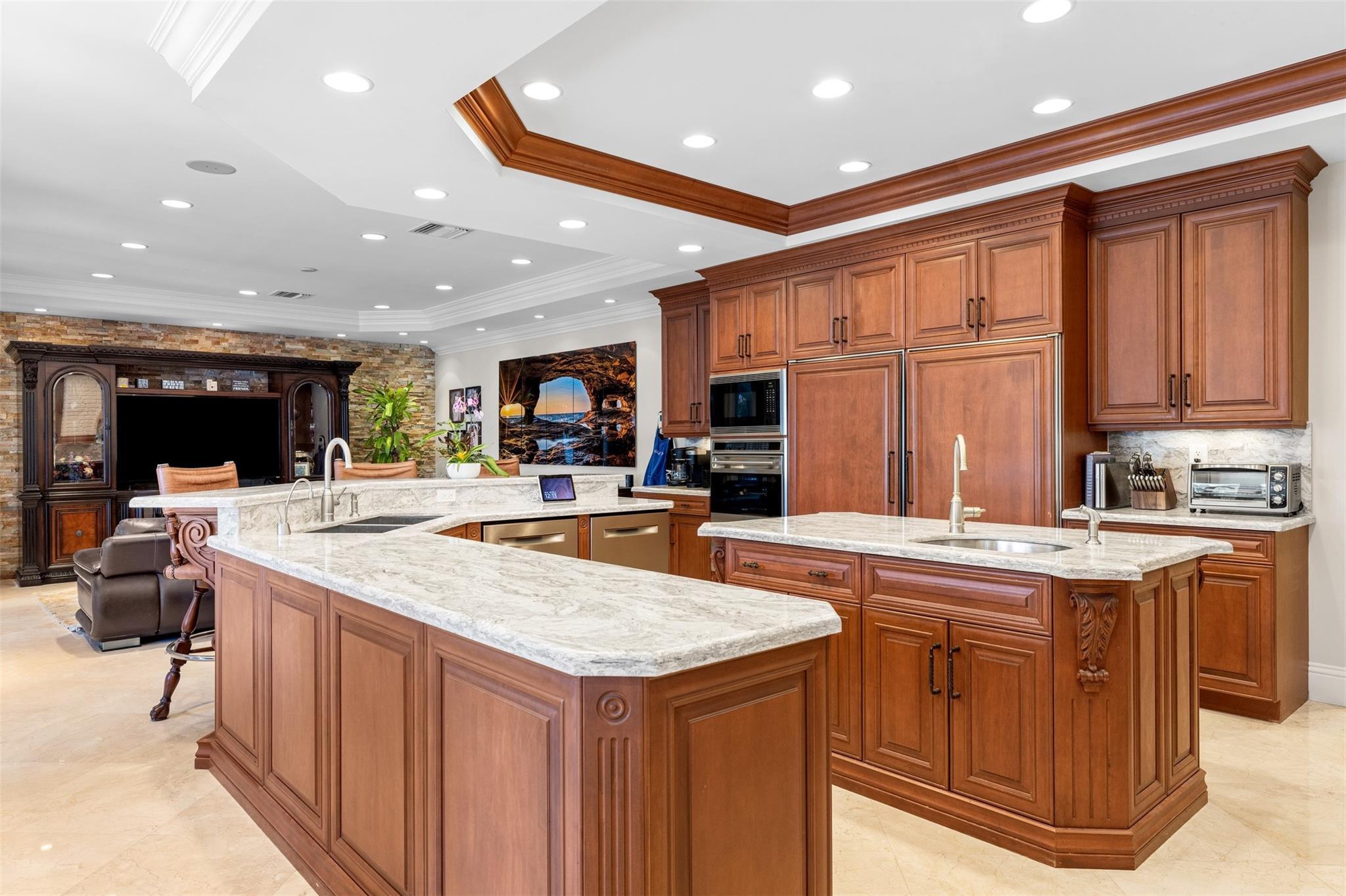 LAUDERDALE ISLE AMEN PLAT - Residential