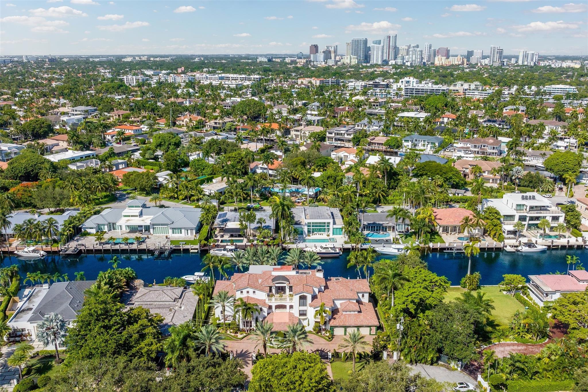 LAUDERDALE ISLE AMEN PLAT - Residential