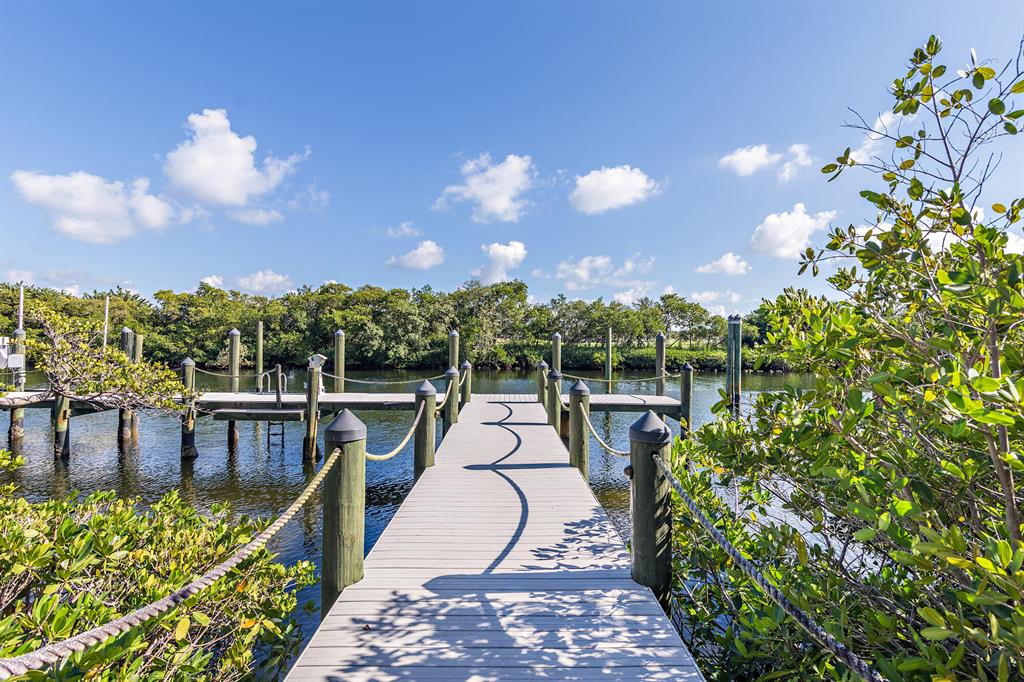 HARBOUR ISLES - Residential