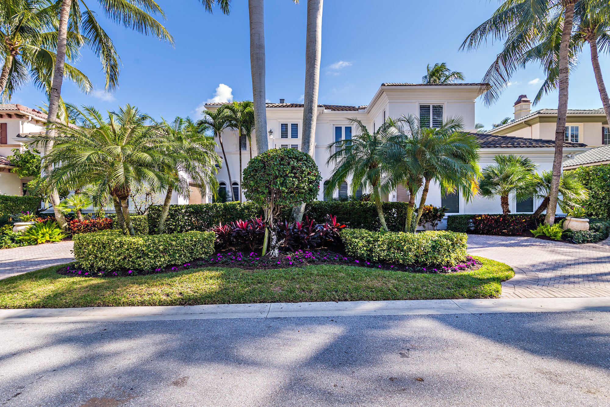 HARBOUR ISLES - Residential