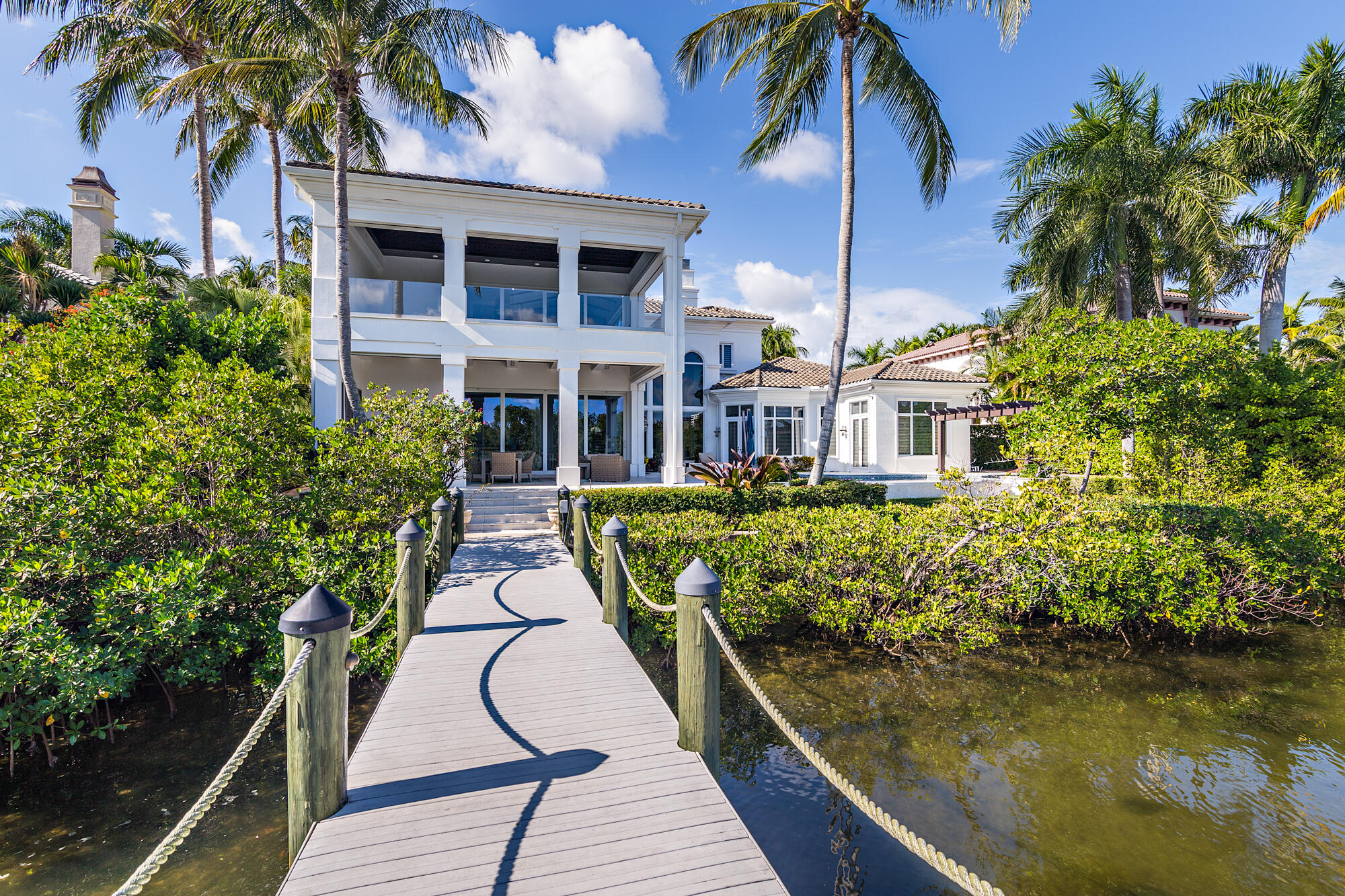 HARBOUR ISLES - Residential