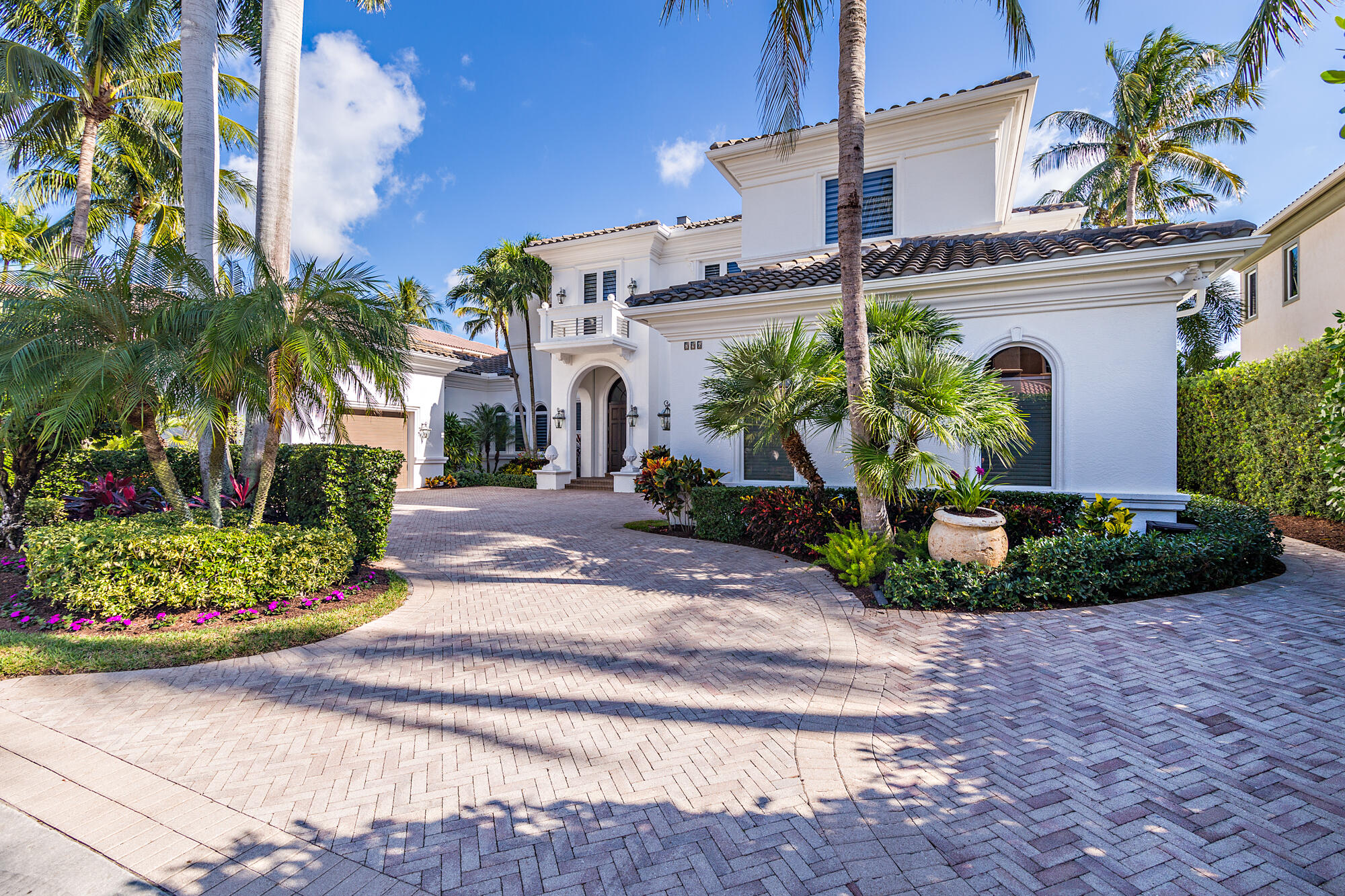 HARBOUR ISLES - Residential