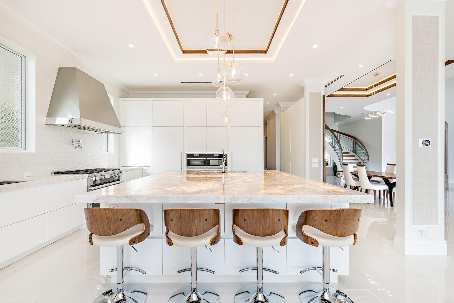 HARBOUR ISLES - Residential