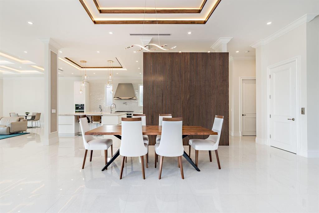 HARBOUR ISLES - Residential