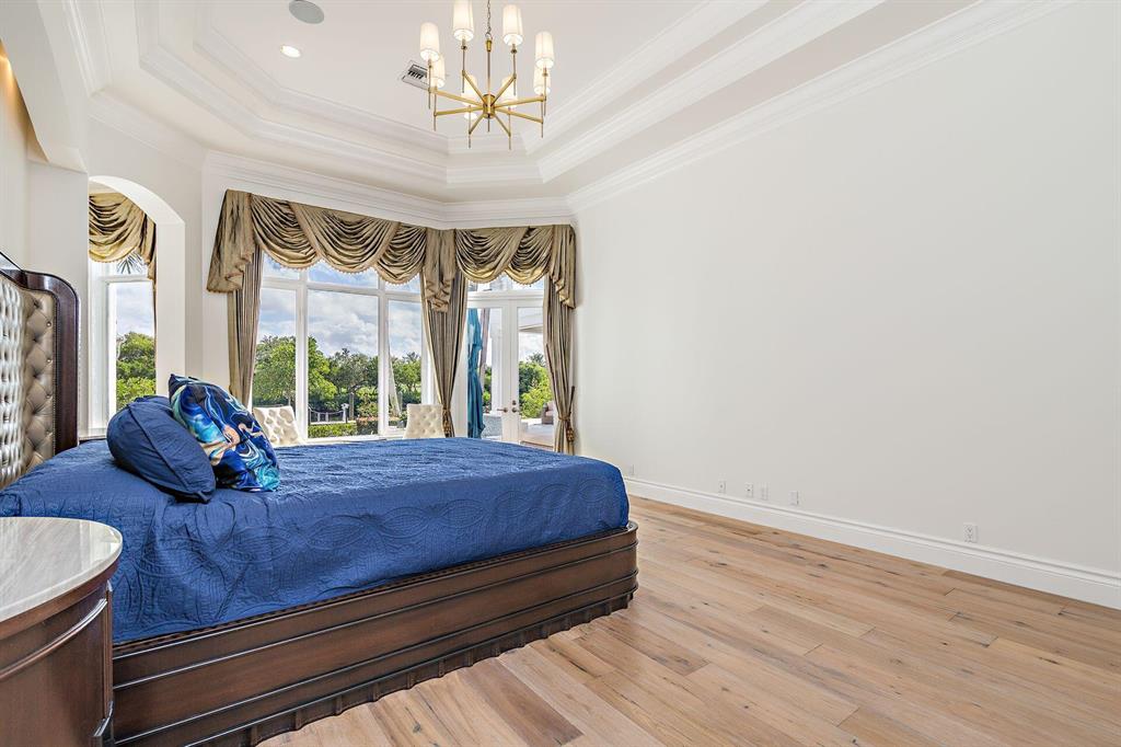 HARBOUR ISLES - Residential