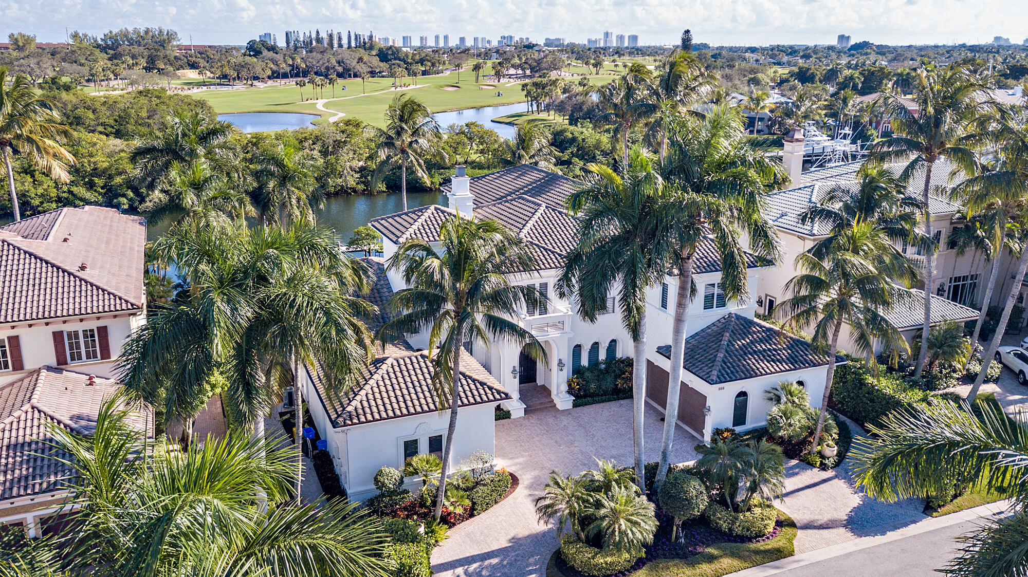 HARBOUR ISLES - Residential