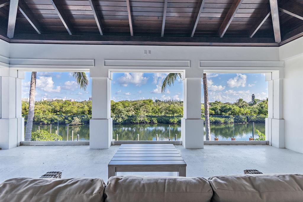 HARBOUR ISLES - Residential