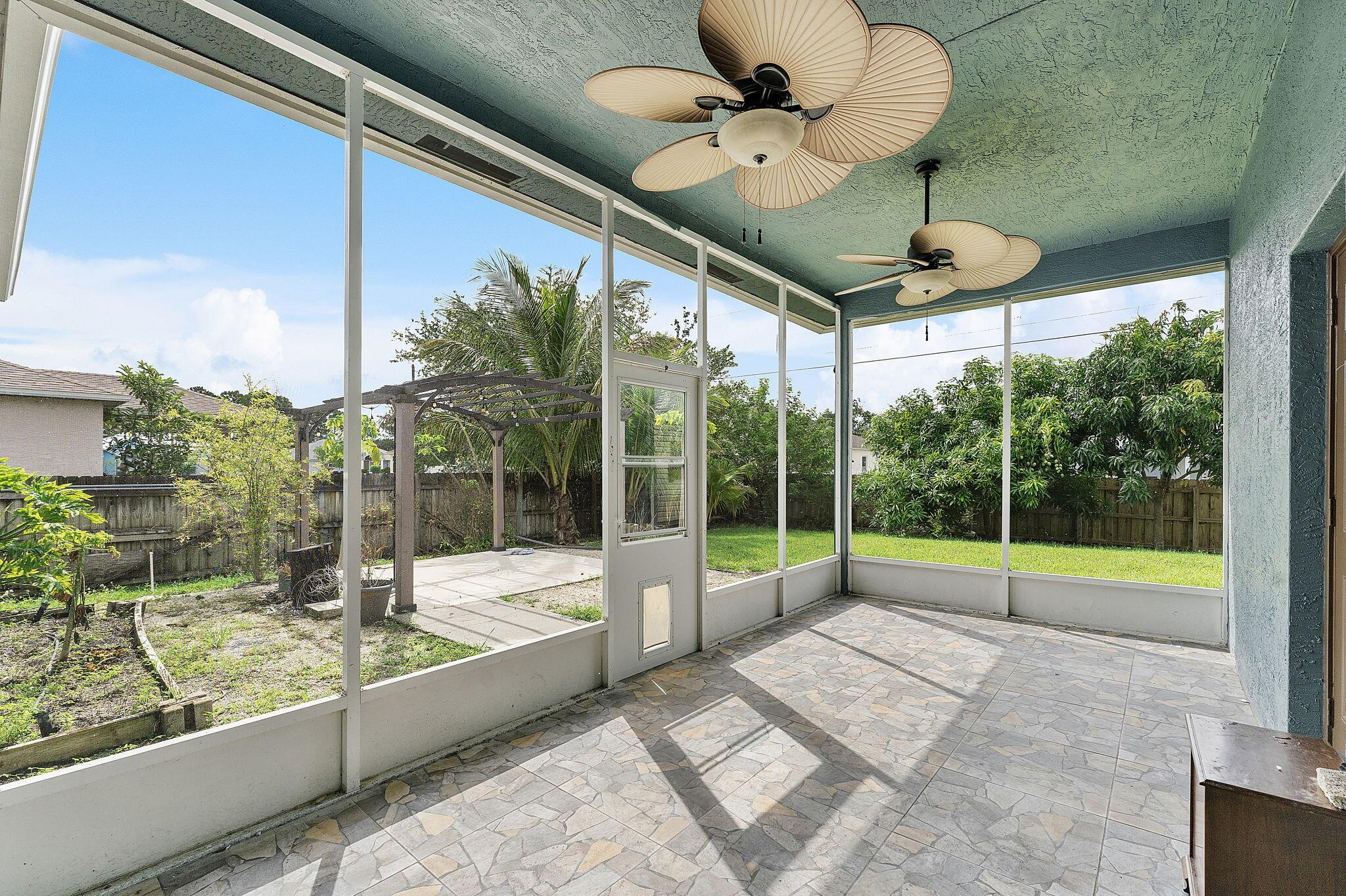 PORT ST LUCIE SECTION 13 - Residential