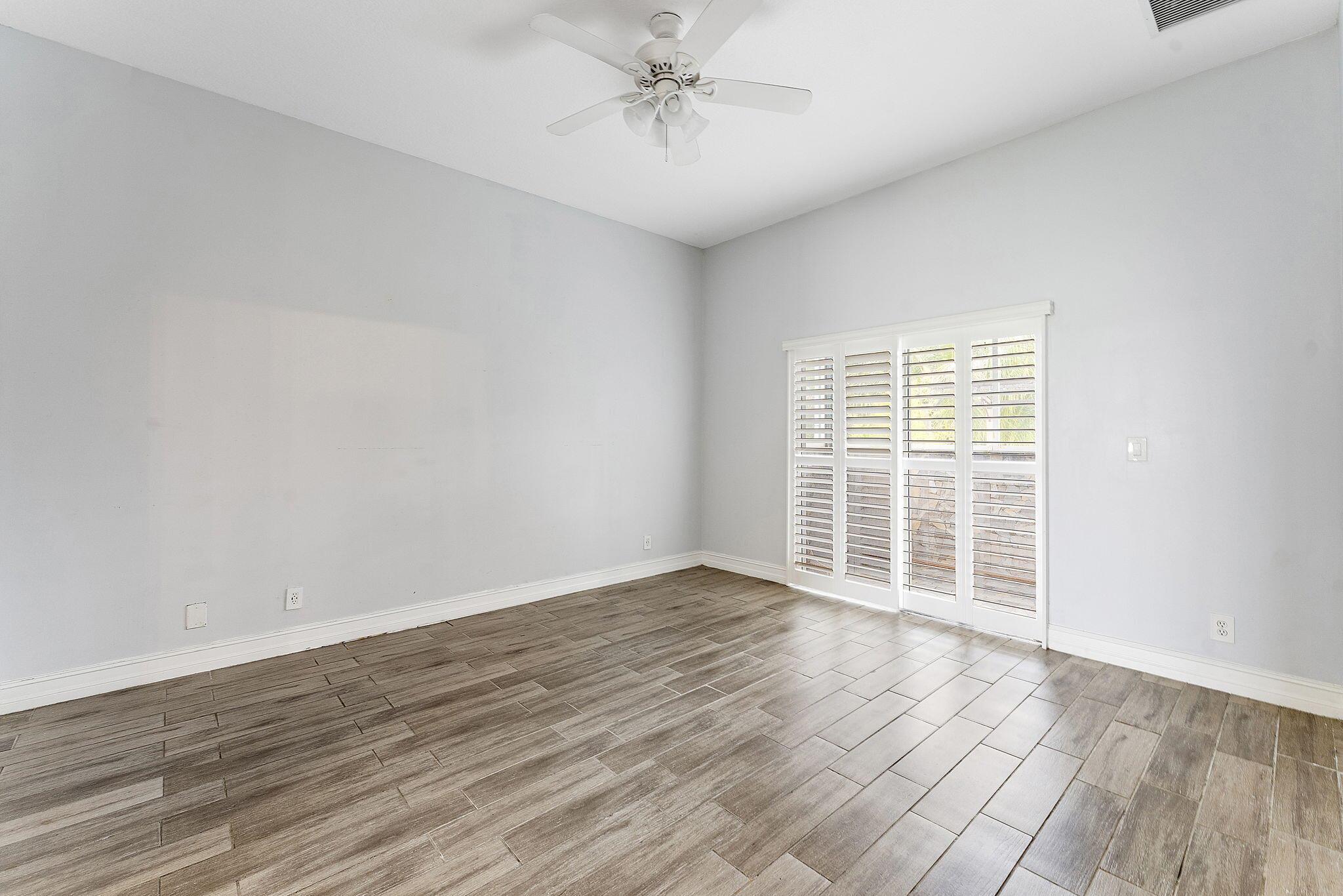 PORT ST LUCIE SECTION 13 - Residential