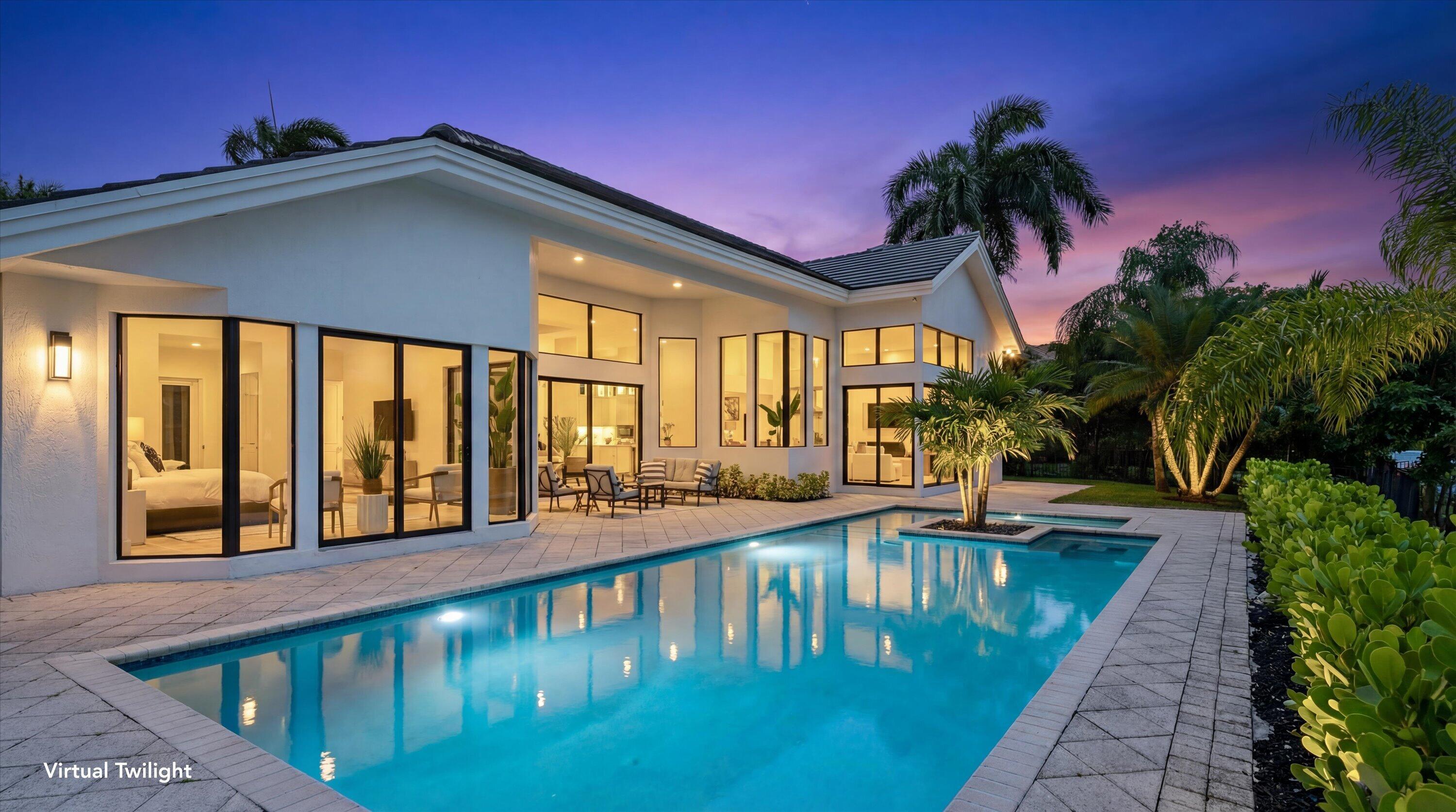 BREAKERS WEST/The Lakes - Residential