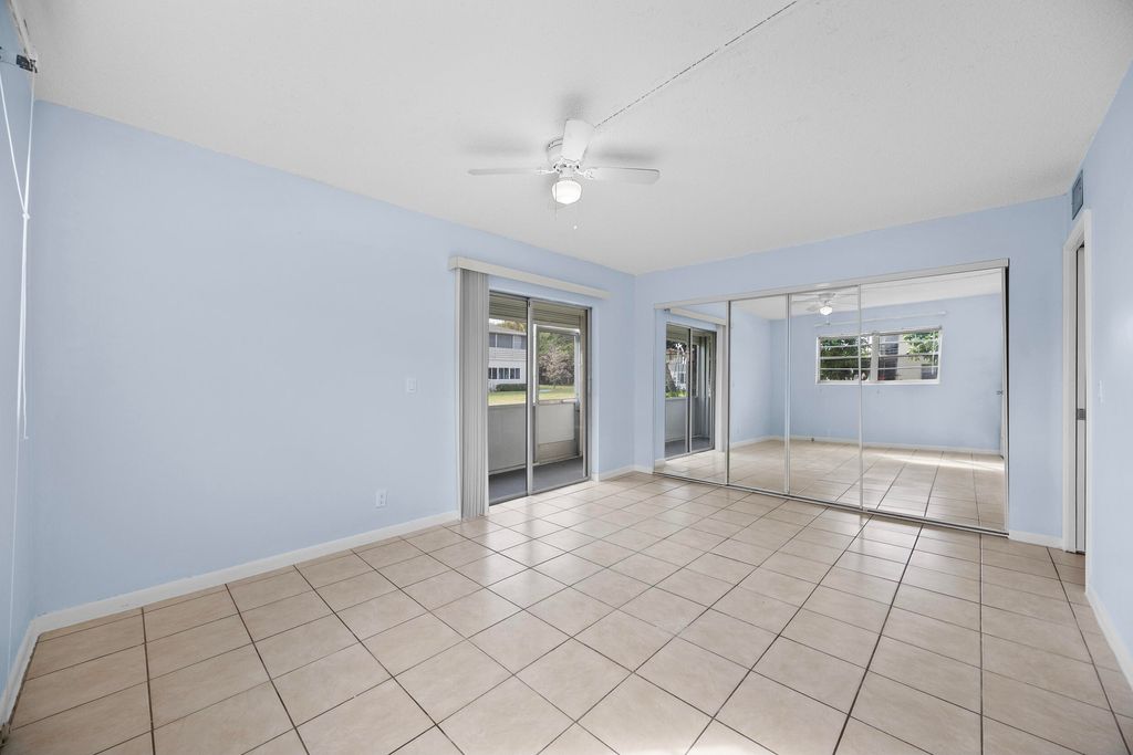 Photo of 35 Sussex B, West Palm Beach, FL 33417 (MLS # R11169628)