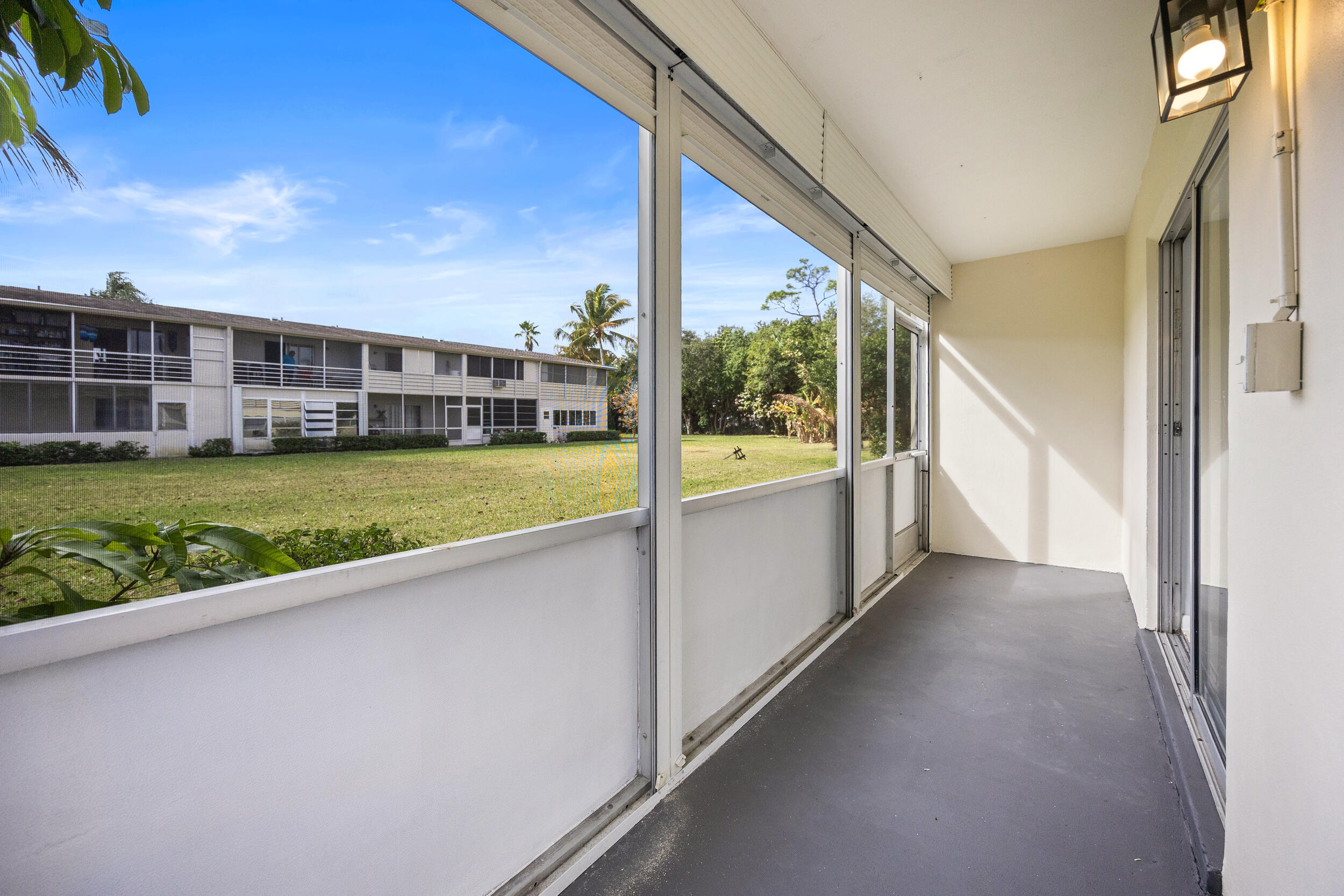 SUSSEX CONDO - Residential